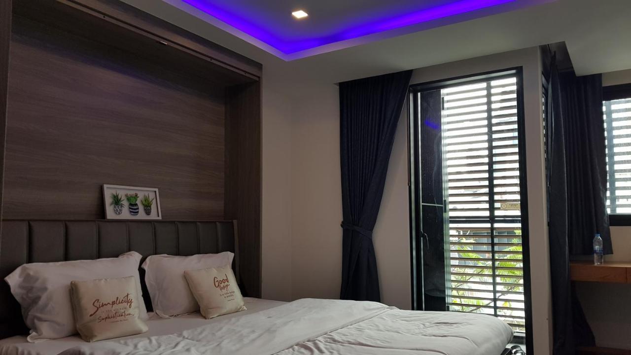 Downtown Near Asok Bts Mrt Terminal 21 Rooftop Pool & Gym Apartment *