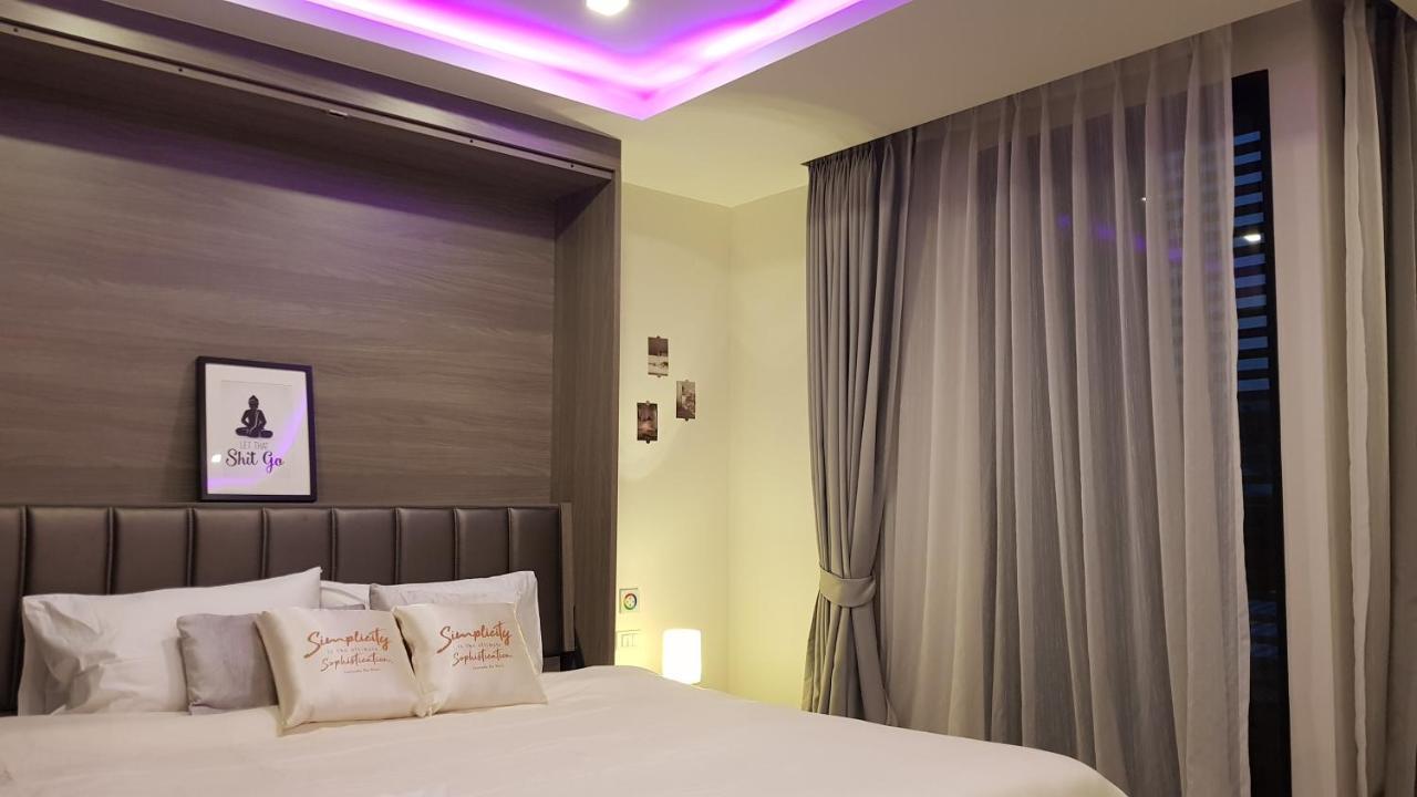Downtown Near Asok Bts Mrt Terminal 21 Rooftop Pool & Gym Apartment *