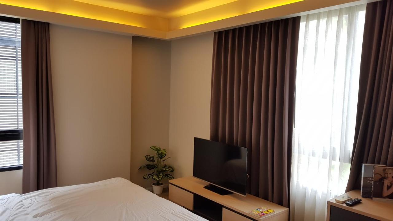 Downtown Near Asok Bts Mrt Terminal 21 Rooftop Pool & Gym Bangkok