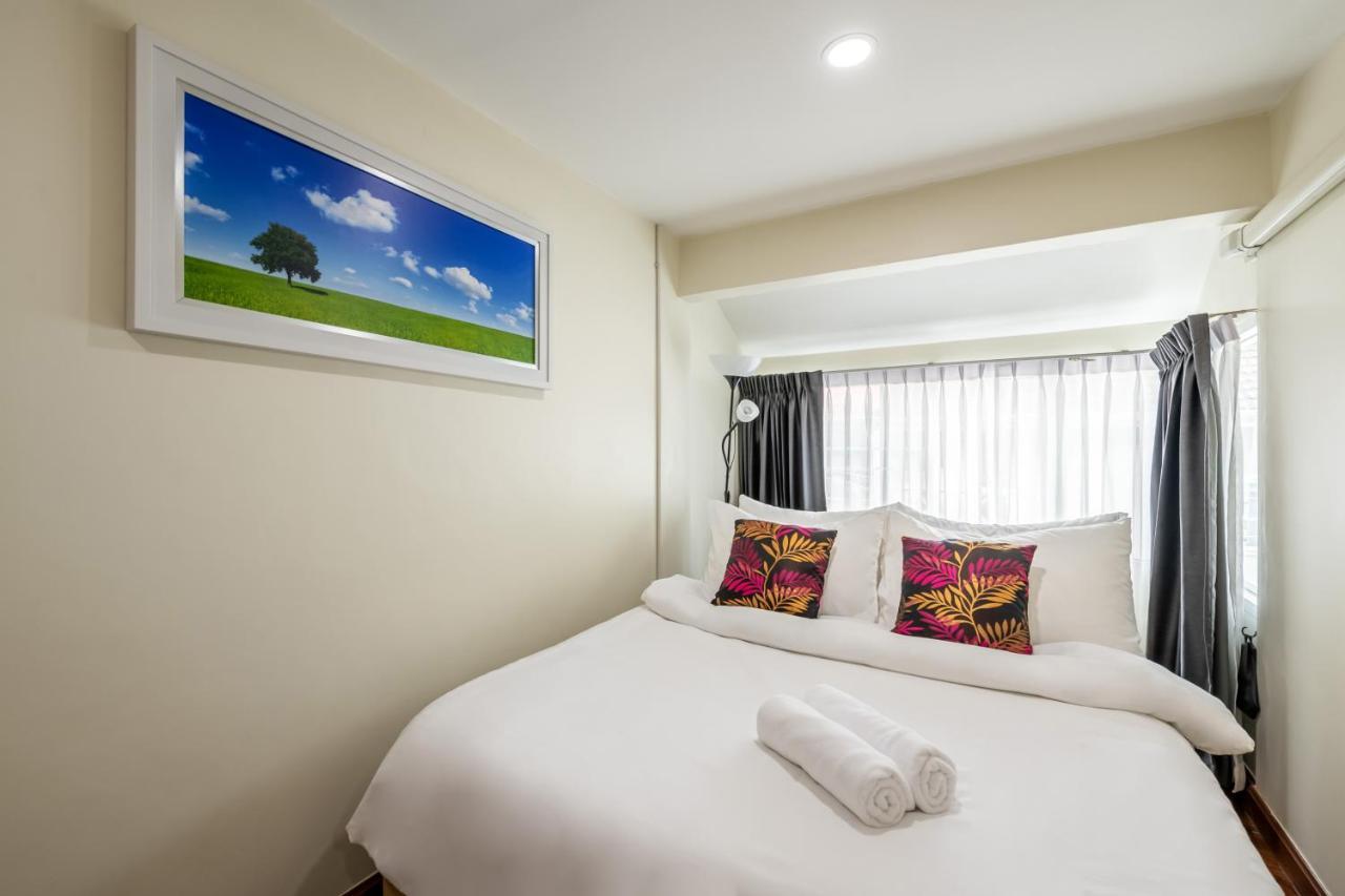 At Four-6 Bed, Center, Nana Bts, Mbk, World, Siam * Bangkok