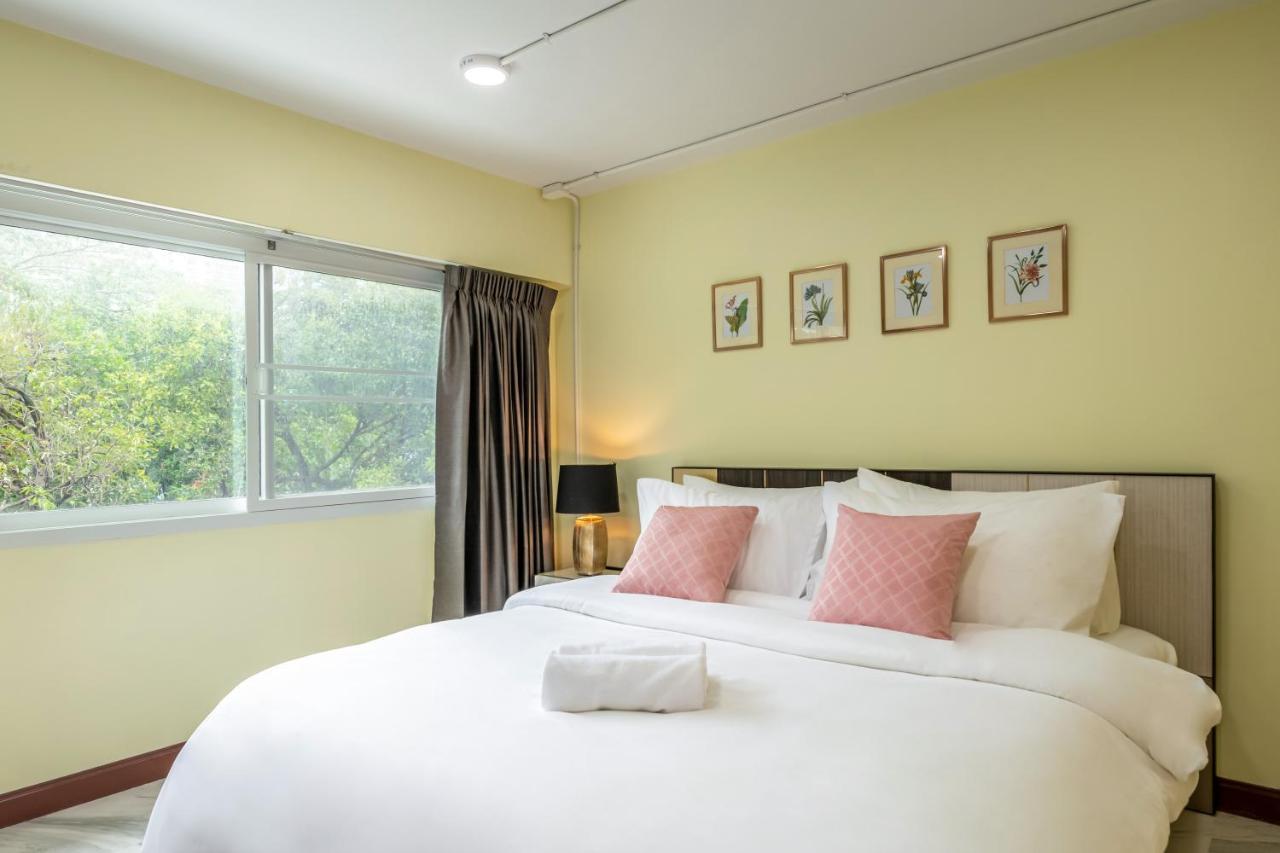 At Four-6 Bed, Center, Nana Bts, Mbk, World, Siam Villa