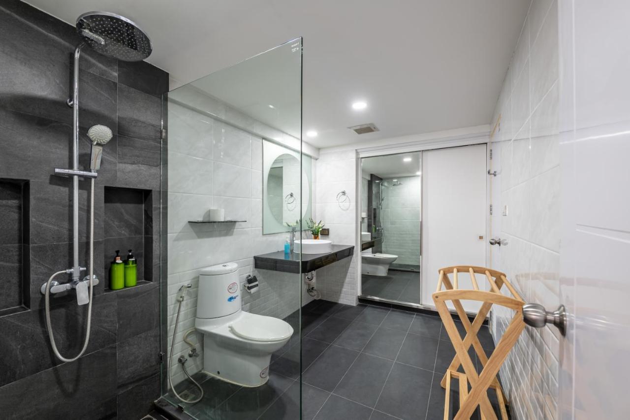 Villa At Four-6 Bed, Center, Nana Bts, Mbk, World, Siam *