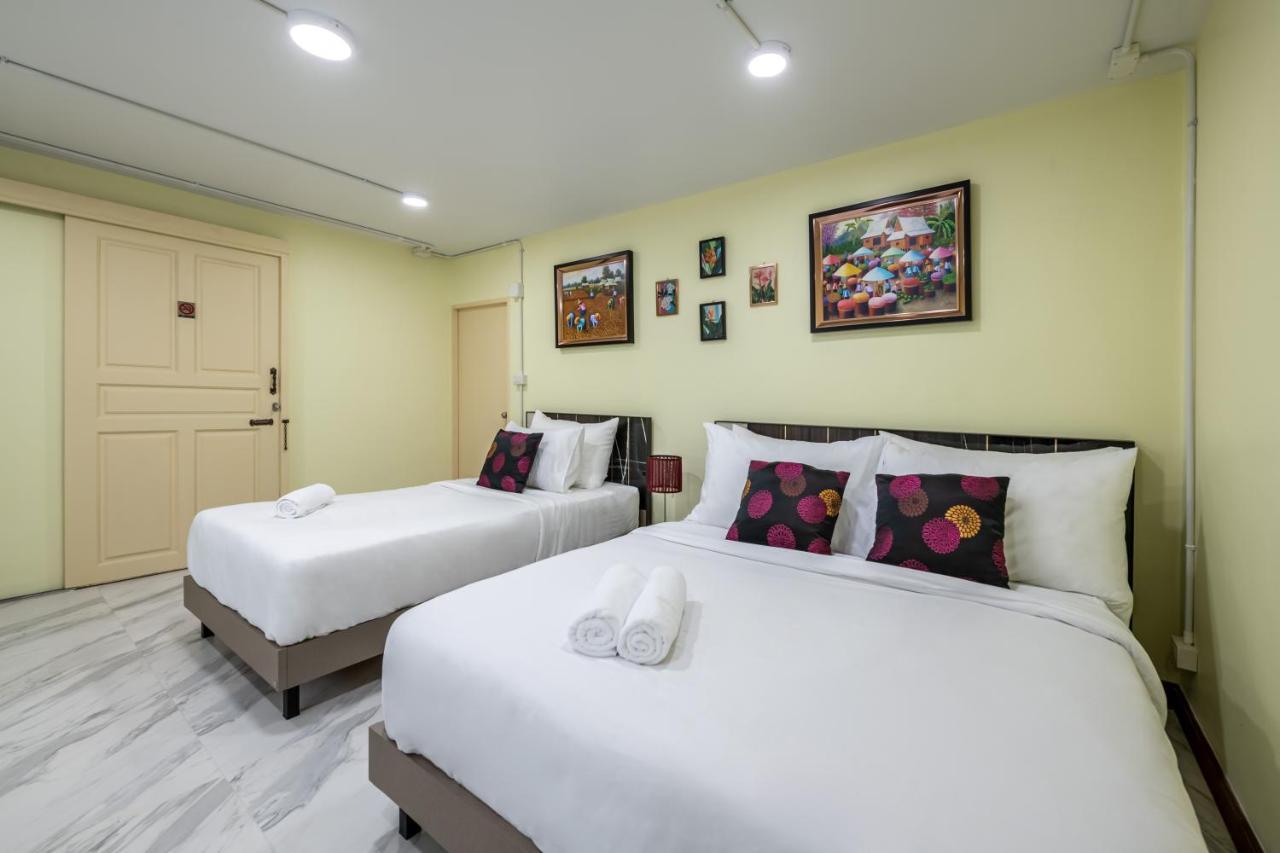 At Four-6 Bed, Center, Nana Bts, Mbk, World, Siam *