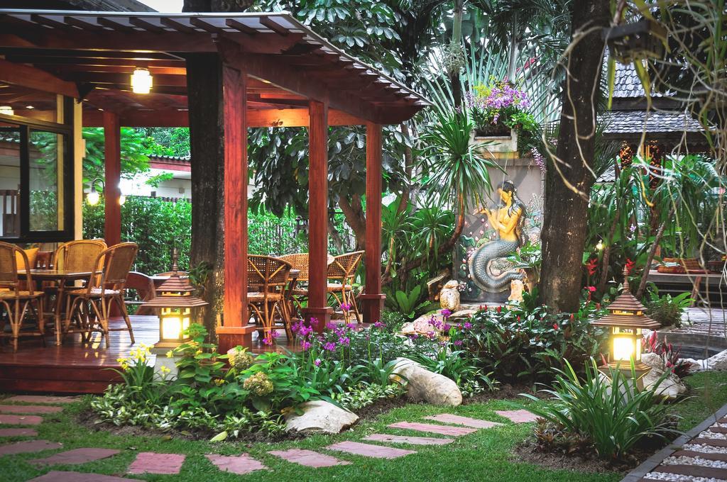 Charlie House Pin Klao Hotel Bangkok
