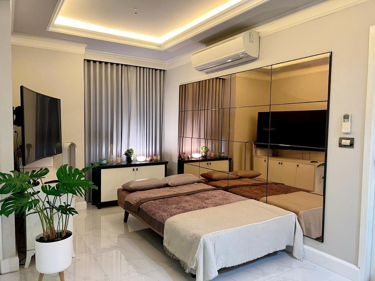 Grand Diamond Apartment