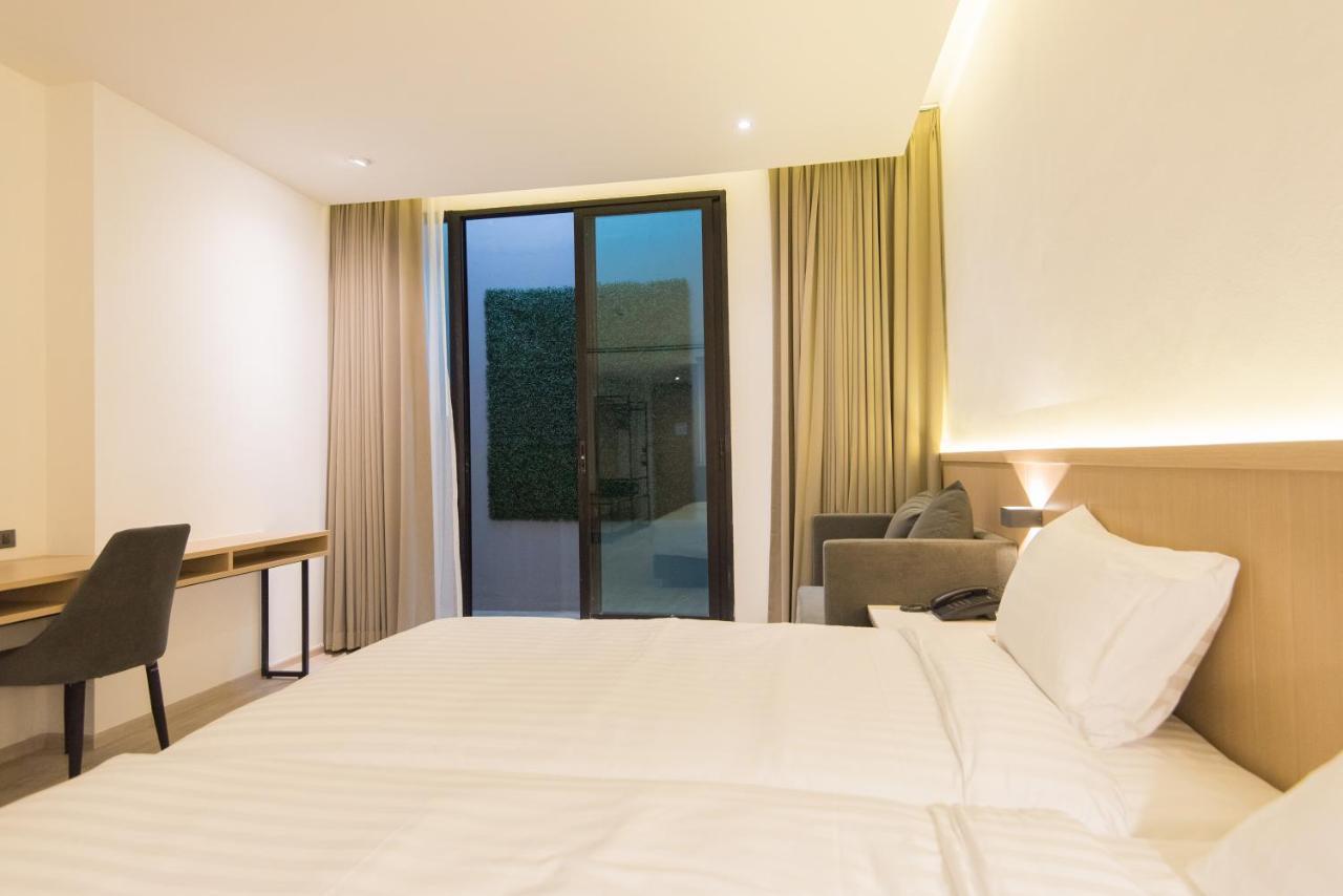 Madison Hotel