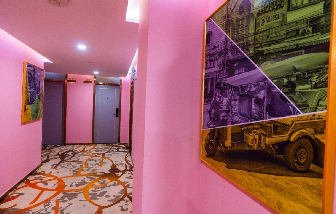 Sapphire Silom