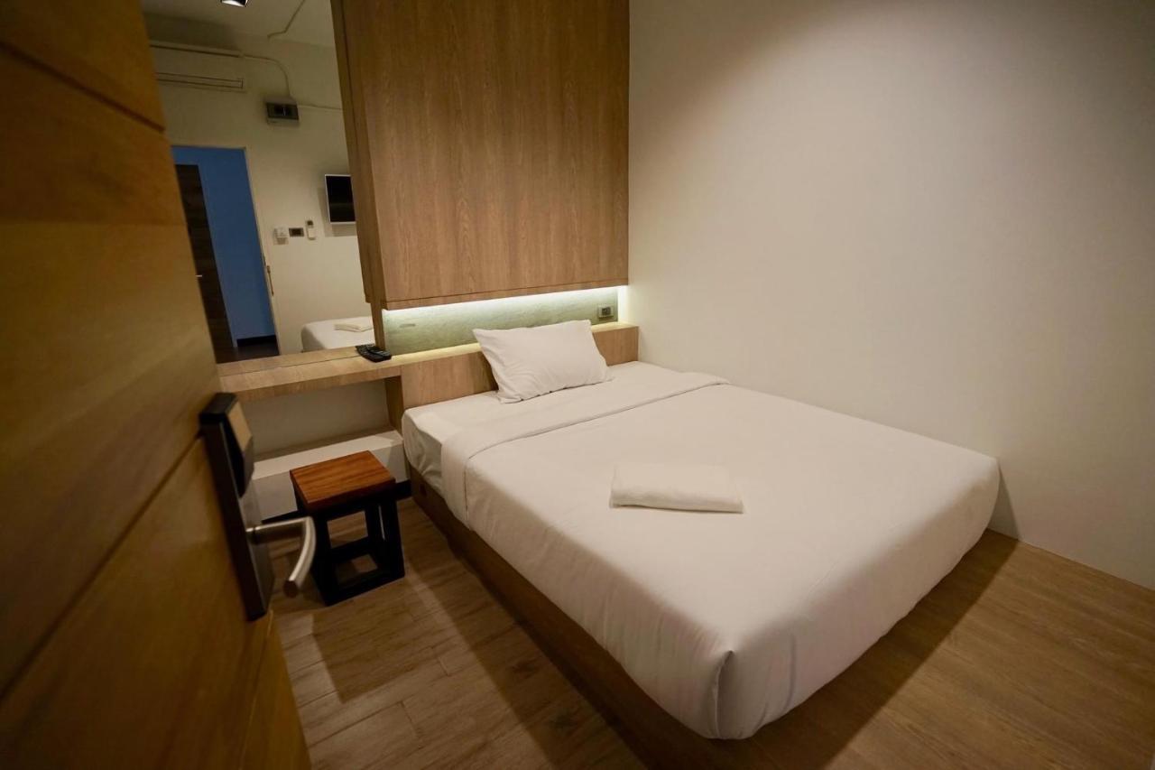 Hostel T @ Victory Monument