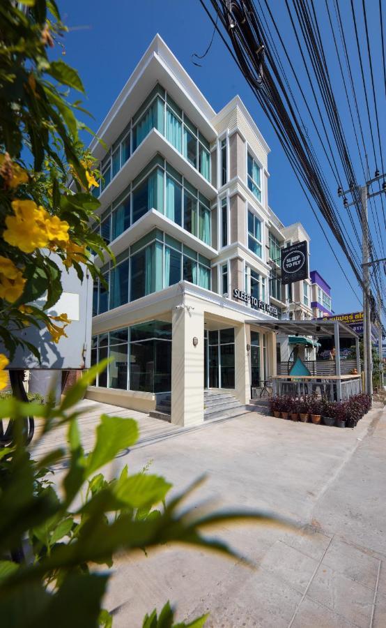 Hostel Sleep To Fly & Suvarnabhumi Airport *