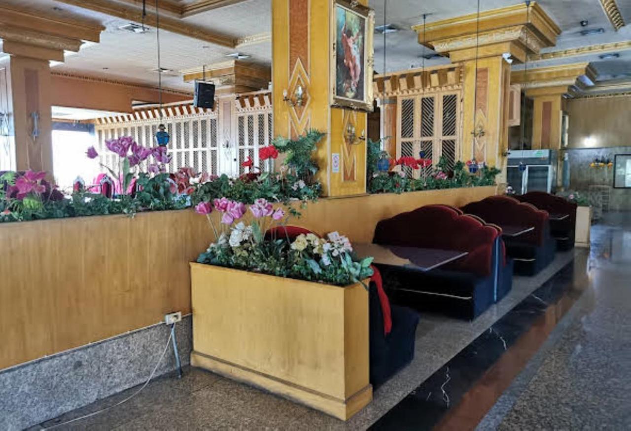Hotel 13 Coins Airport Ngam Wong Wan - Domestic