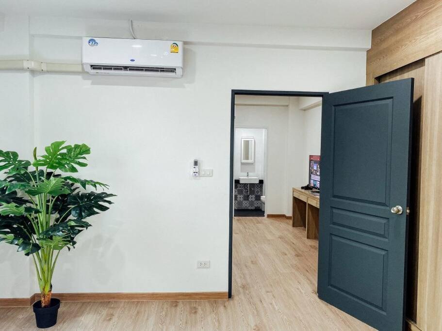 Apartment Gp House - Private Sukhumvit 81 Bts Onnut Bangkok