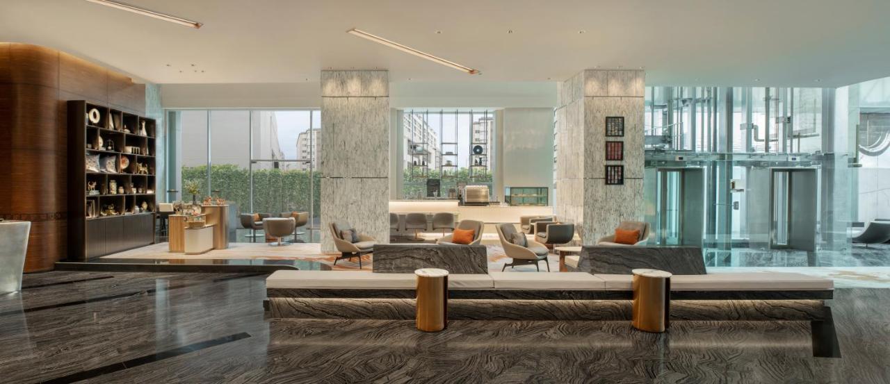 Le Meridien Hotel