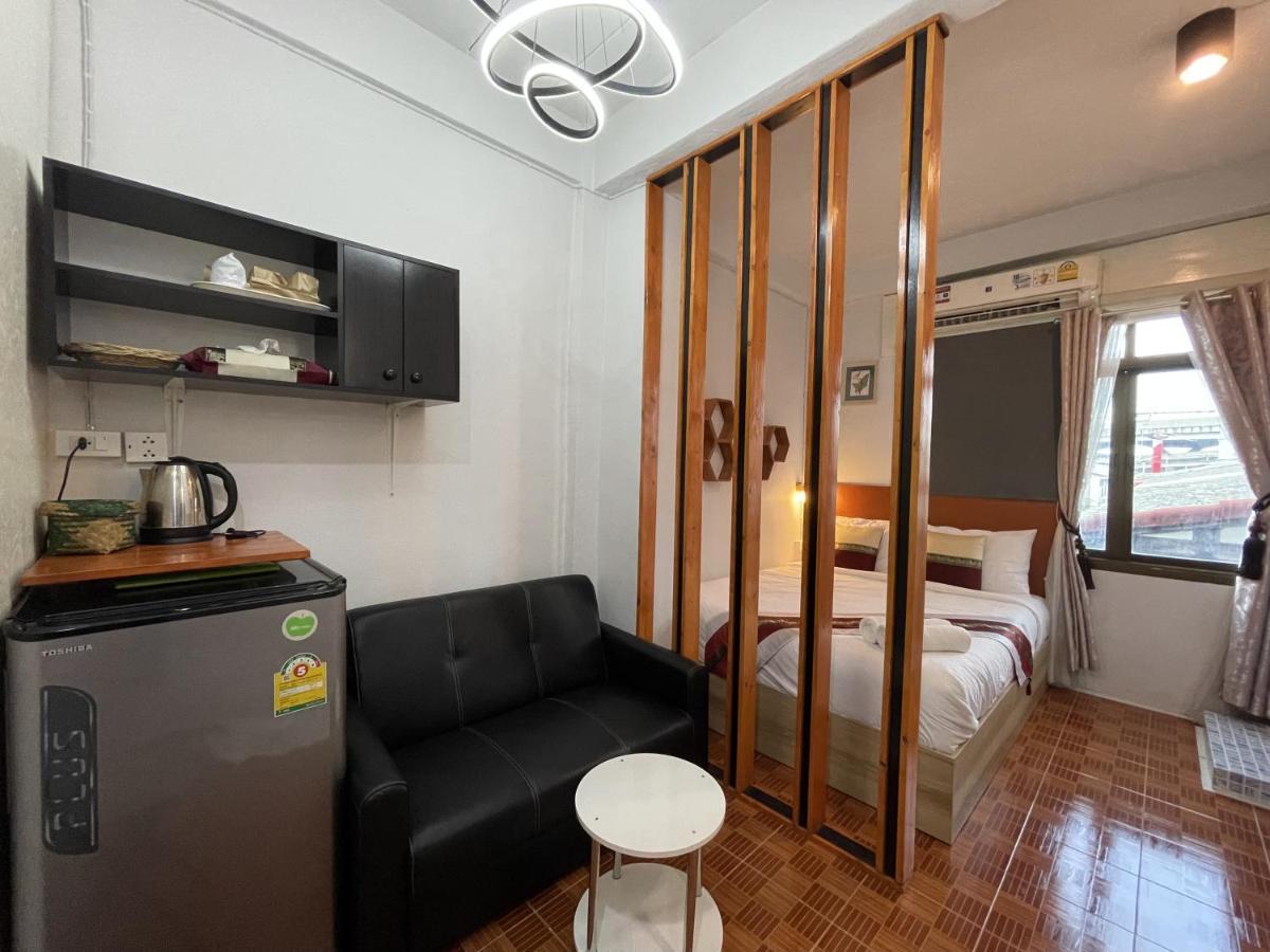 Acozyposhtel Hotel 4*