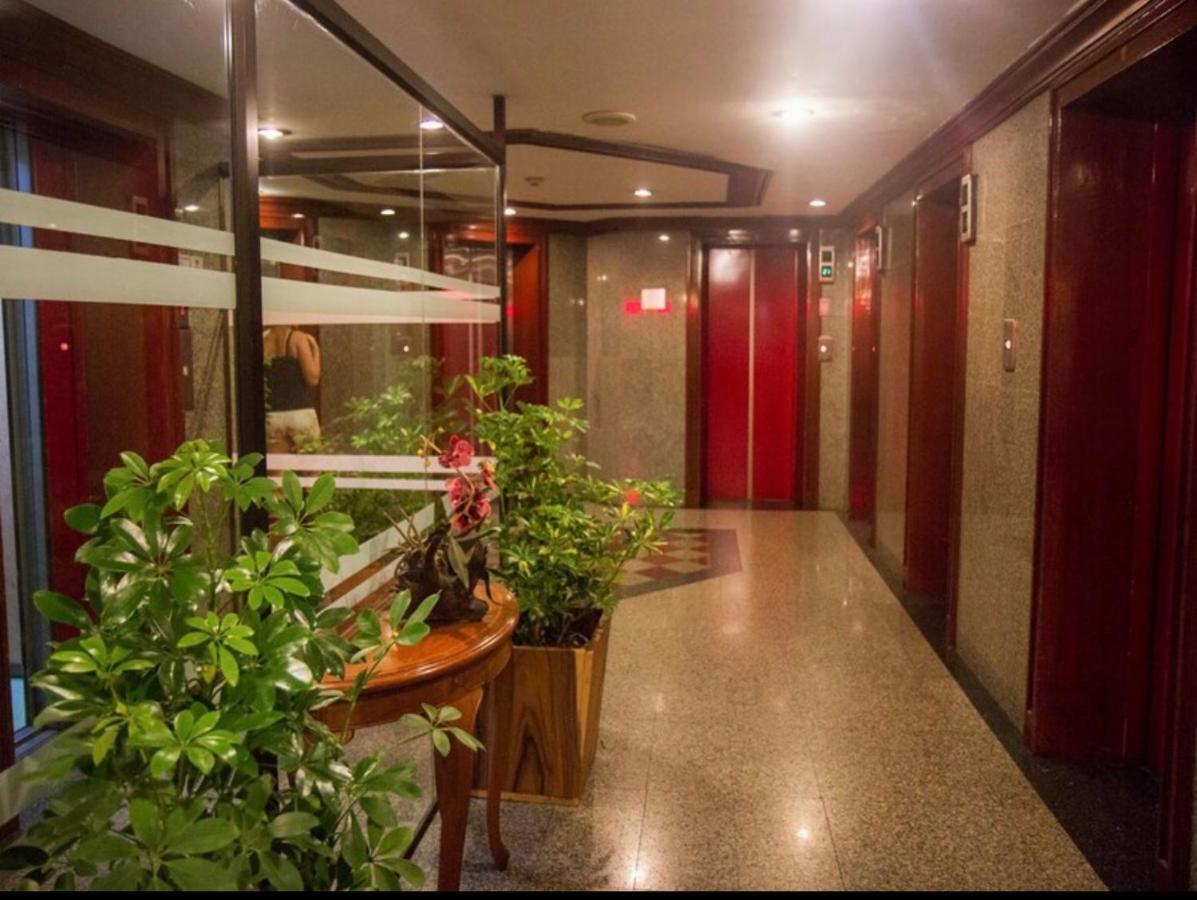 Omnitower Two Bedroom Cozy Apartment Bangkok