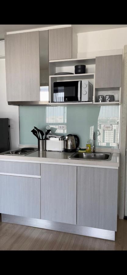 Appartement Breezy With Balcony View Sukhumvit77