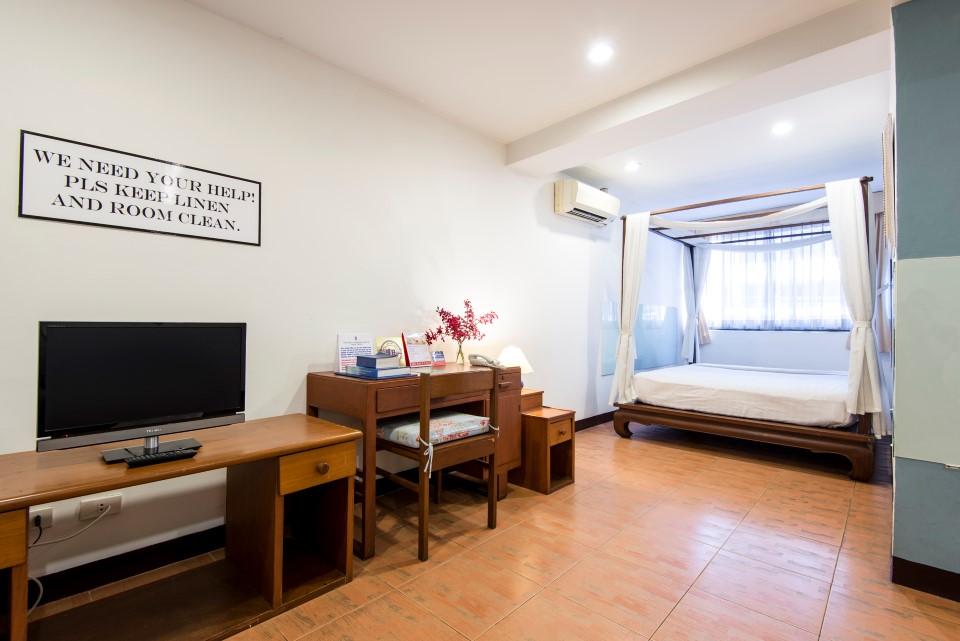 The House Hotel