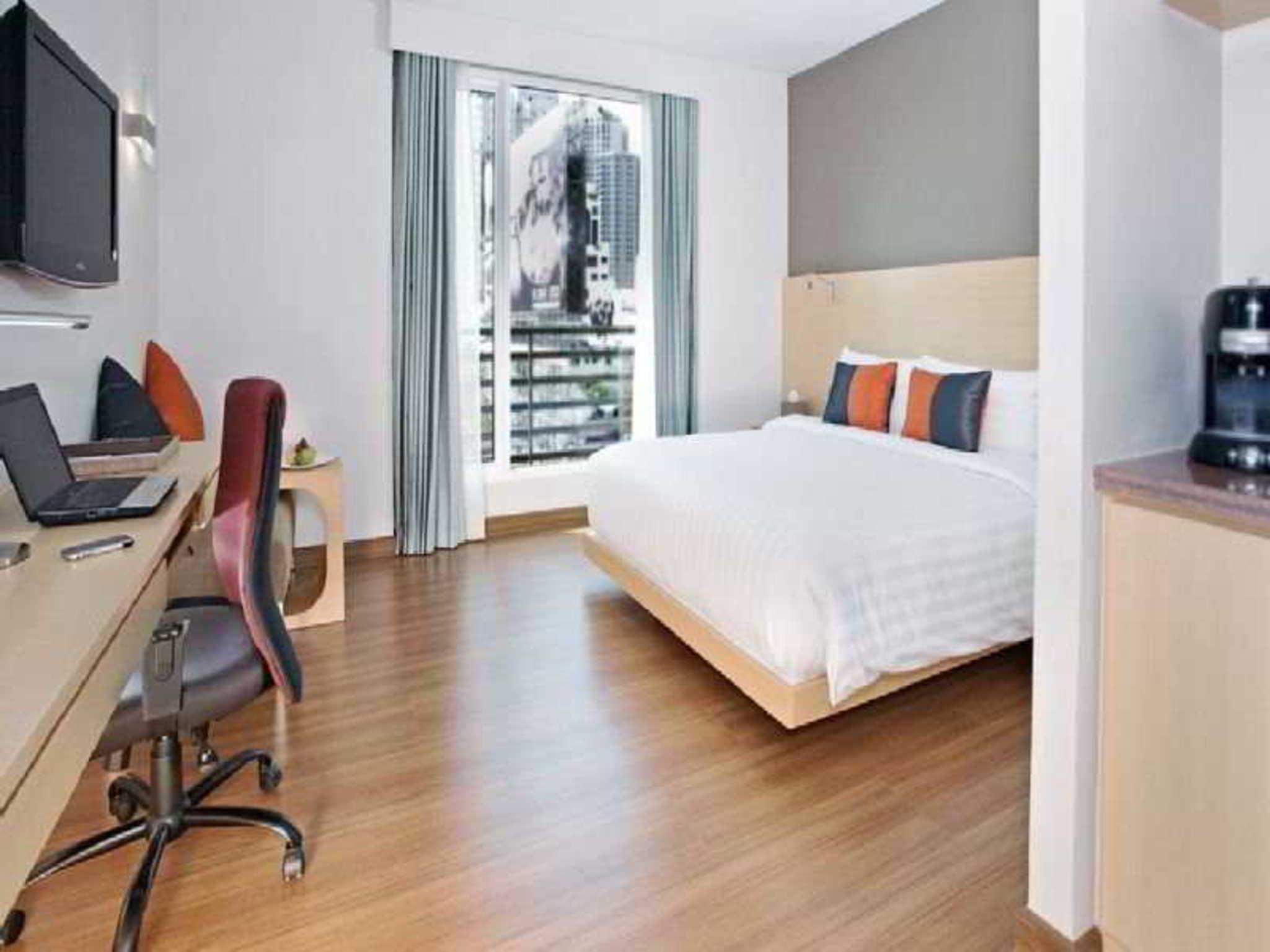 Solo, Sukhumvit 2, - Sha Extra Hotel