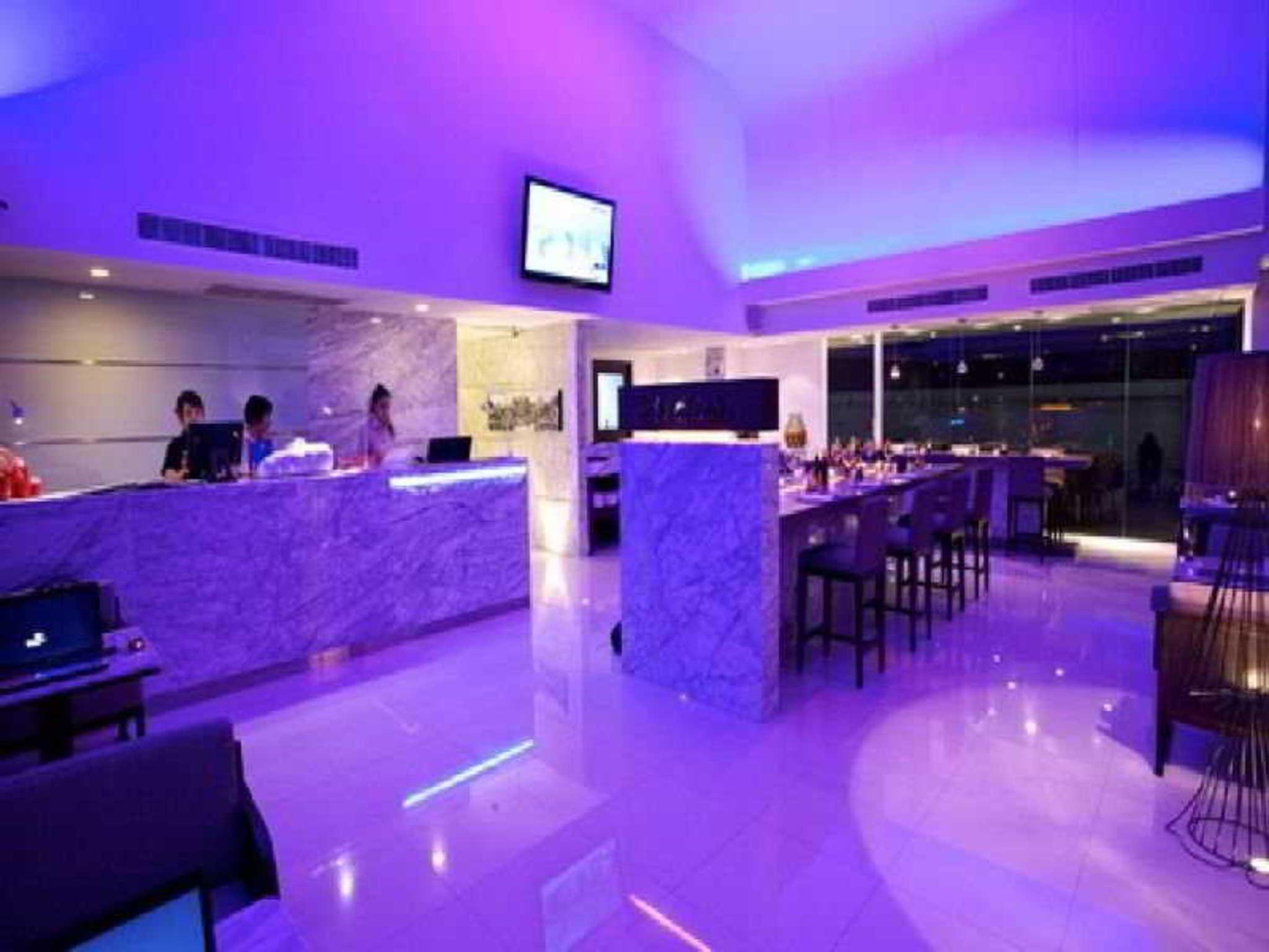 Solo, Sukhumvit 2, - Sha Extra Hotel