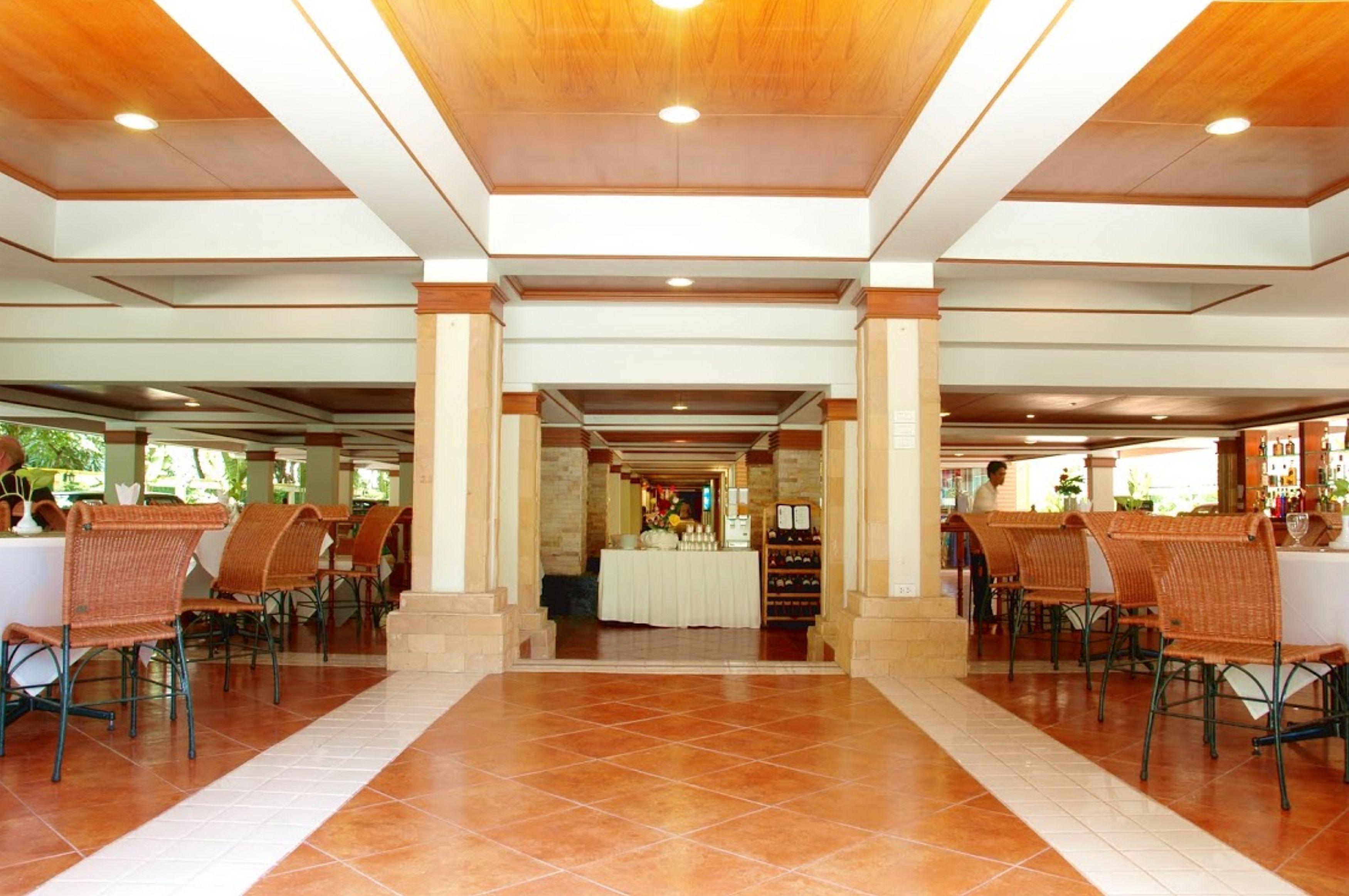 Hotel Royal Ivory Sukhumvit Nana