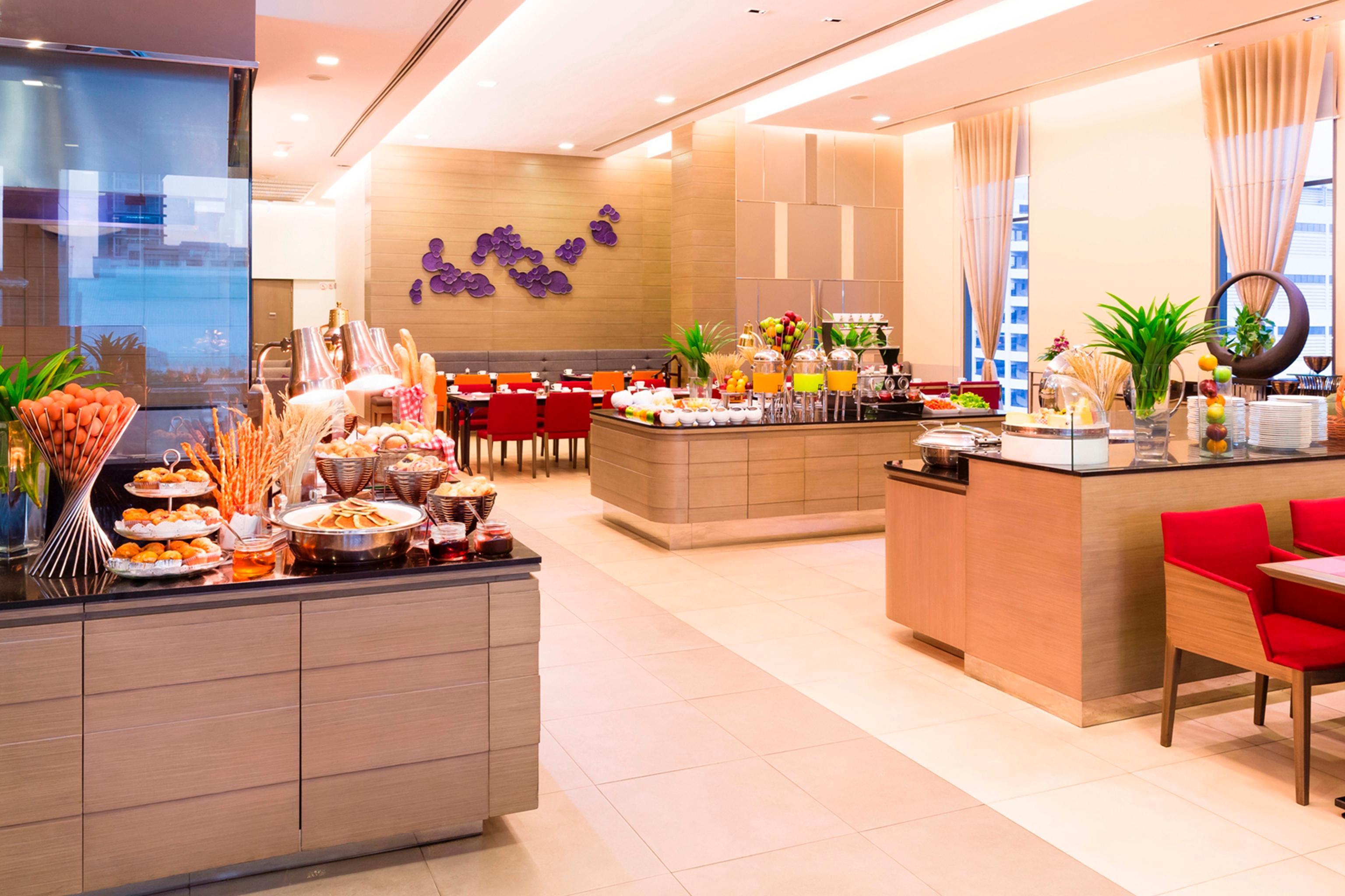 Mercure Siam Hotel 4*