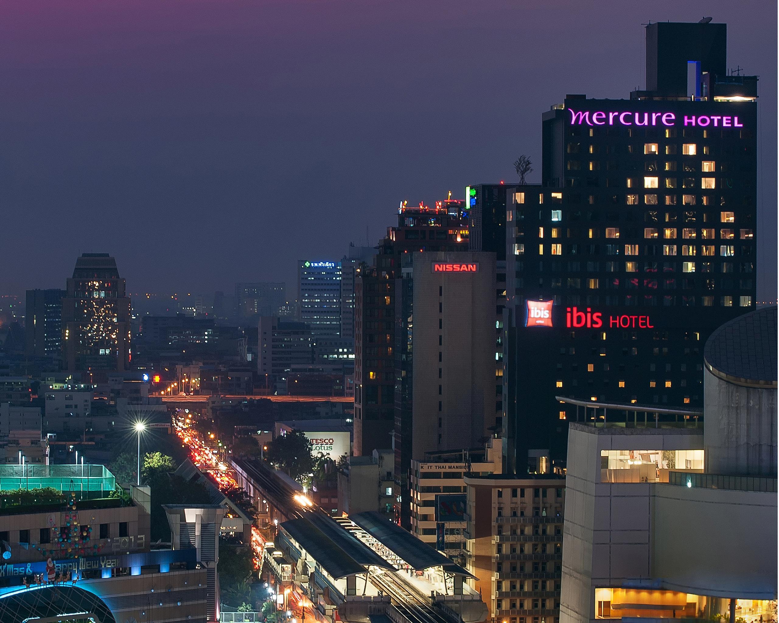 Mercure Siam 4*