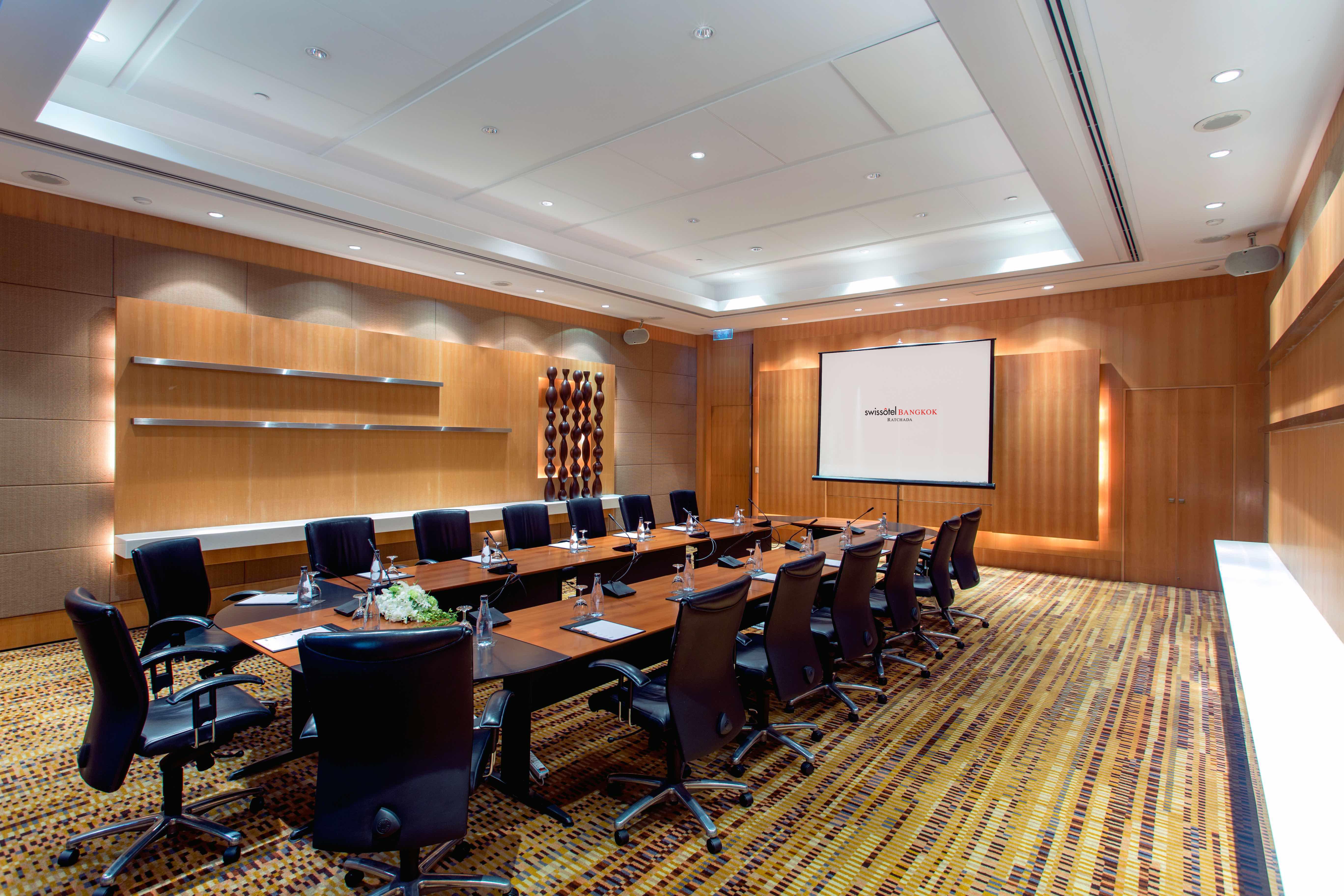 Swissotel Ratchada Hotel 5*