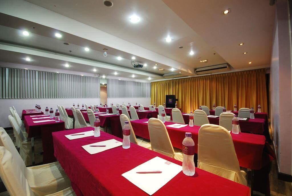 The Embassy Sathorn Hotel 3*