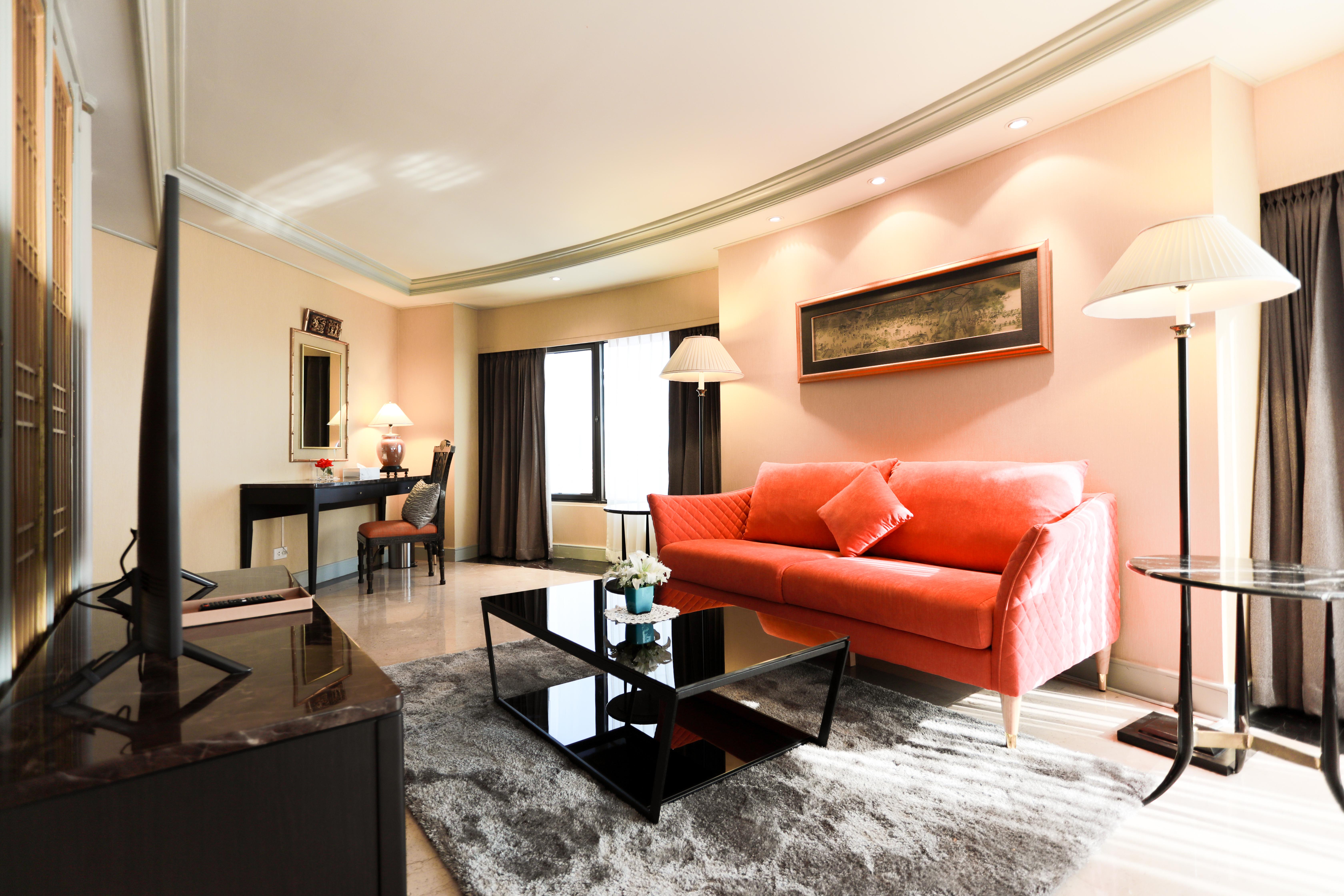 Grand China Hotel 4*
