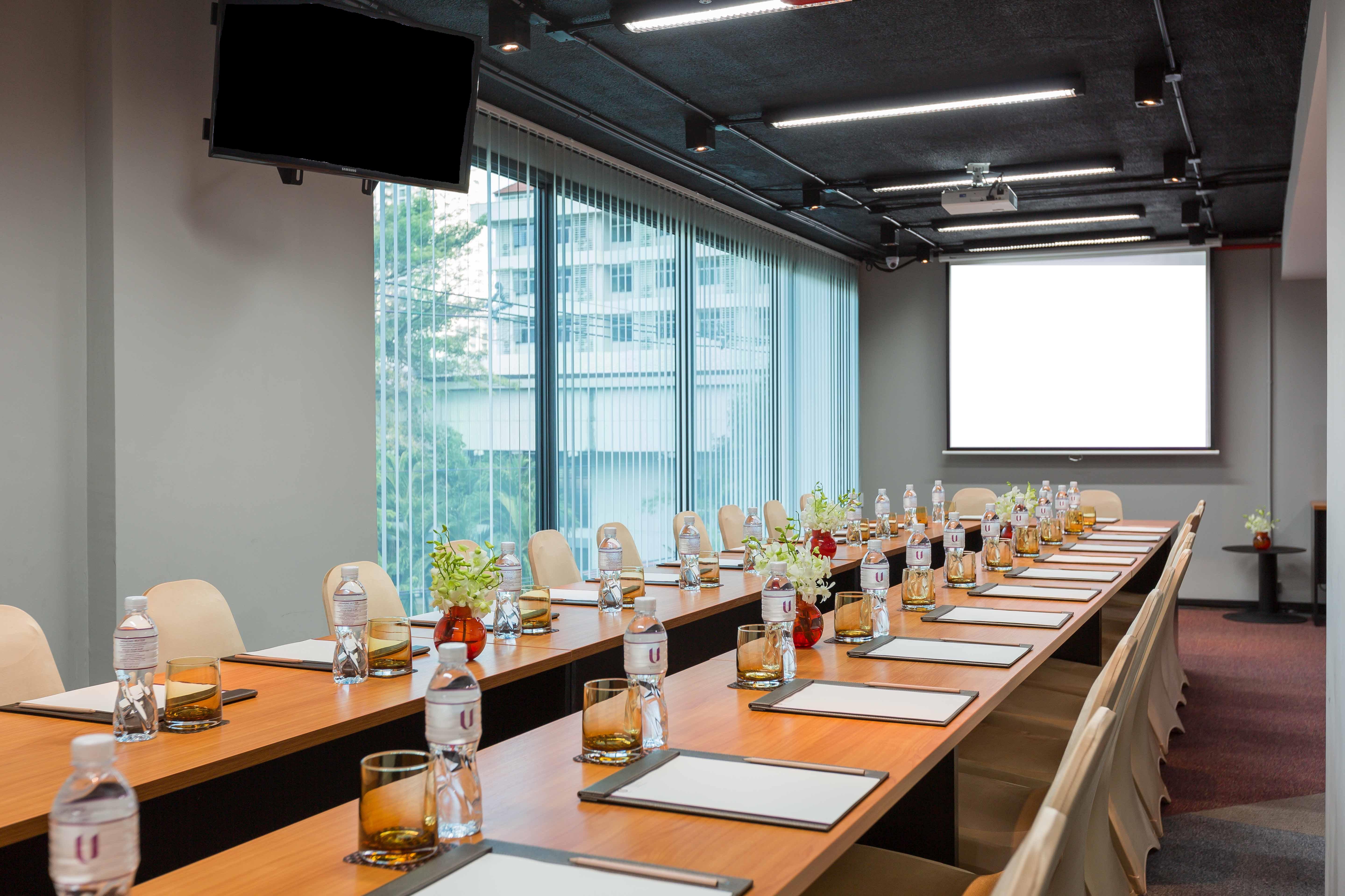 Maitria Mode Sukhumvit 15 - A Chatrium Collection Hotel 4*
