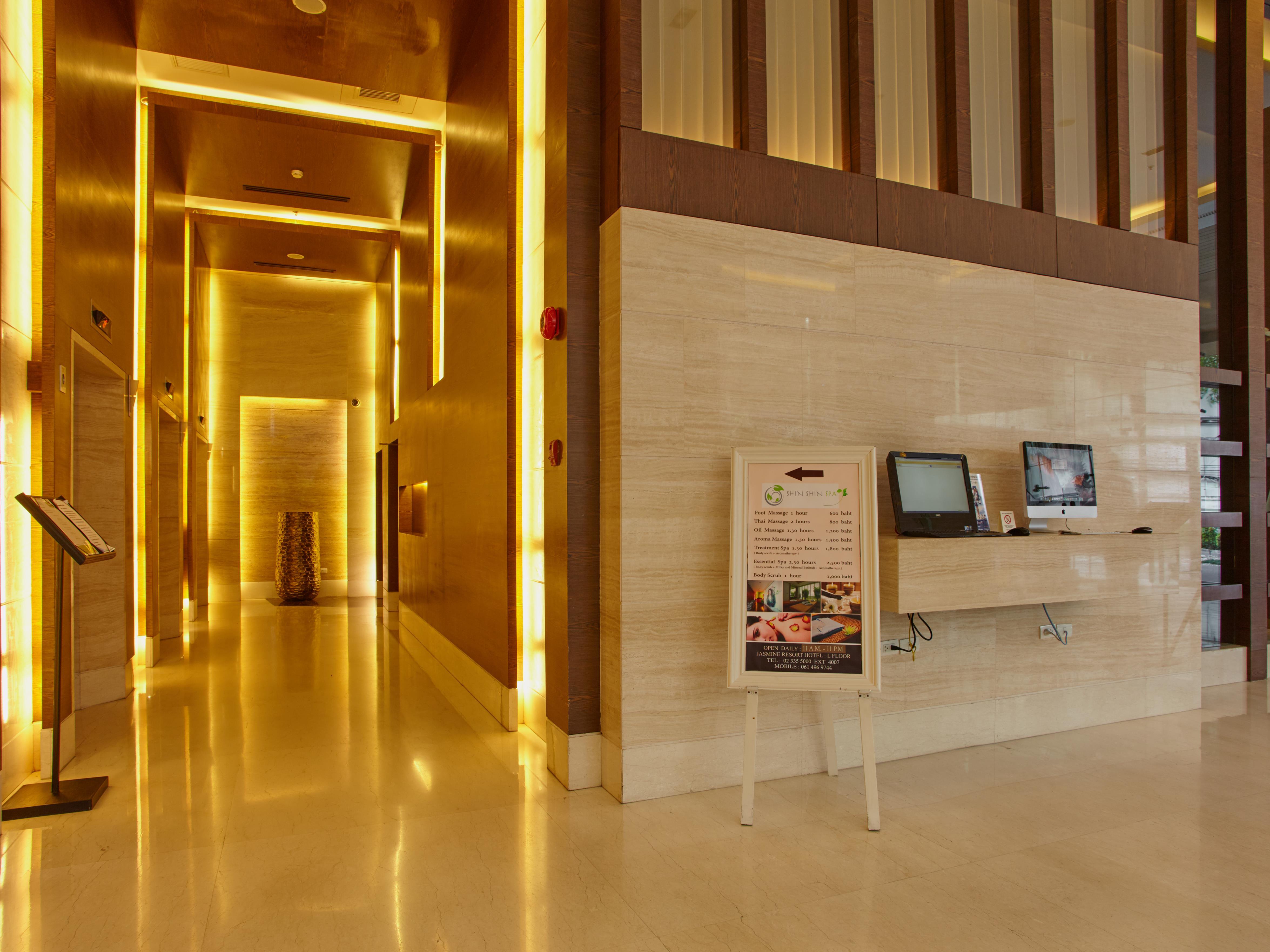 Jasmine 5* Bangkok