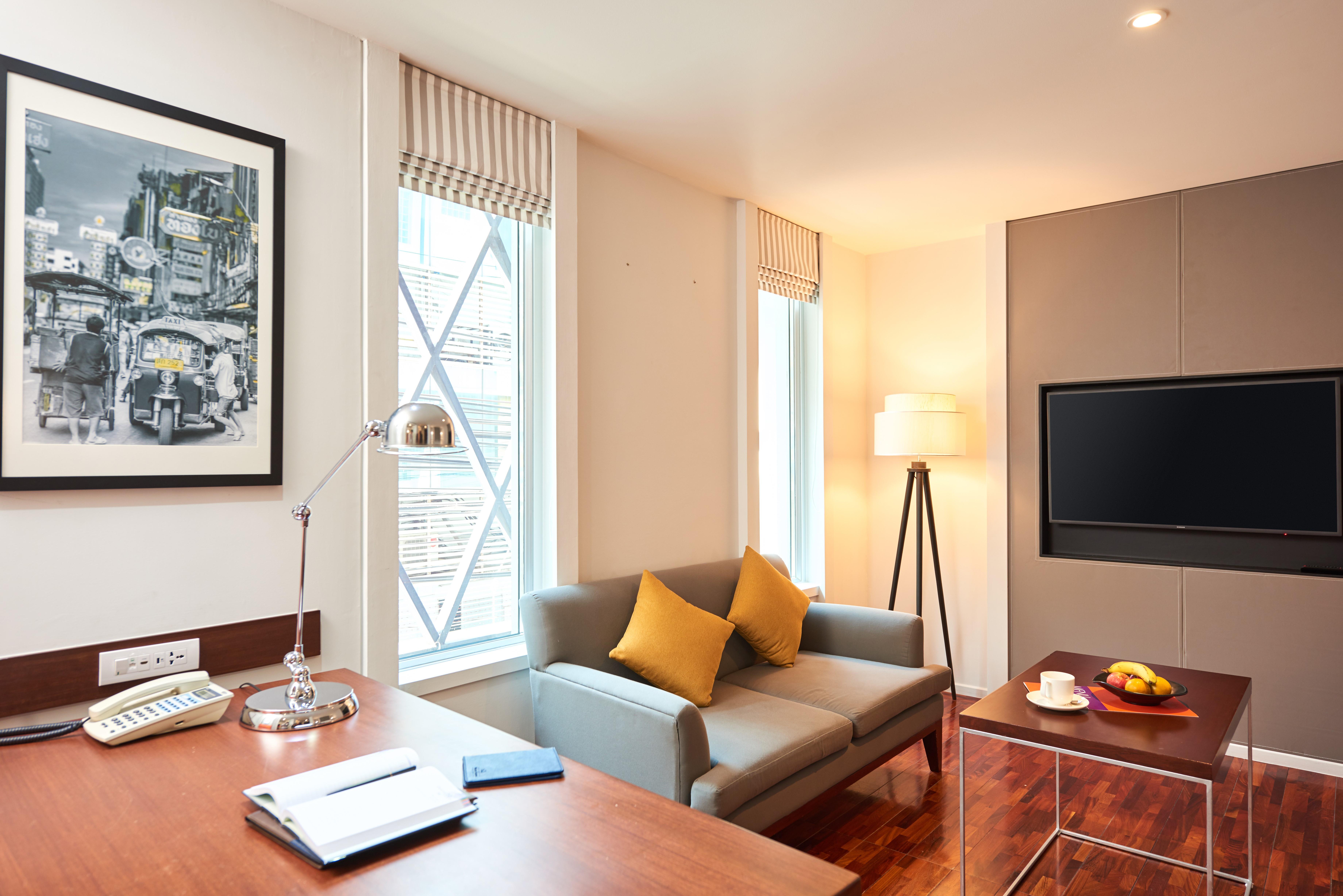 Hotel Triple Two Silom 4*