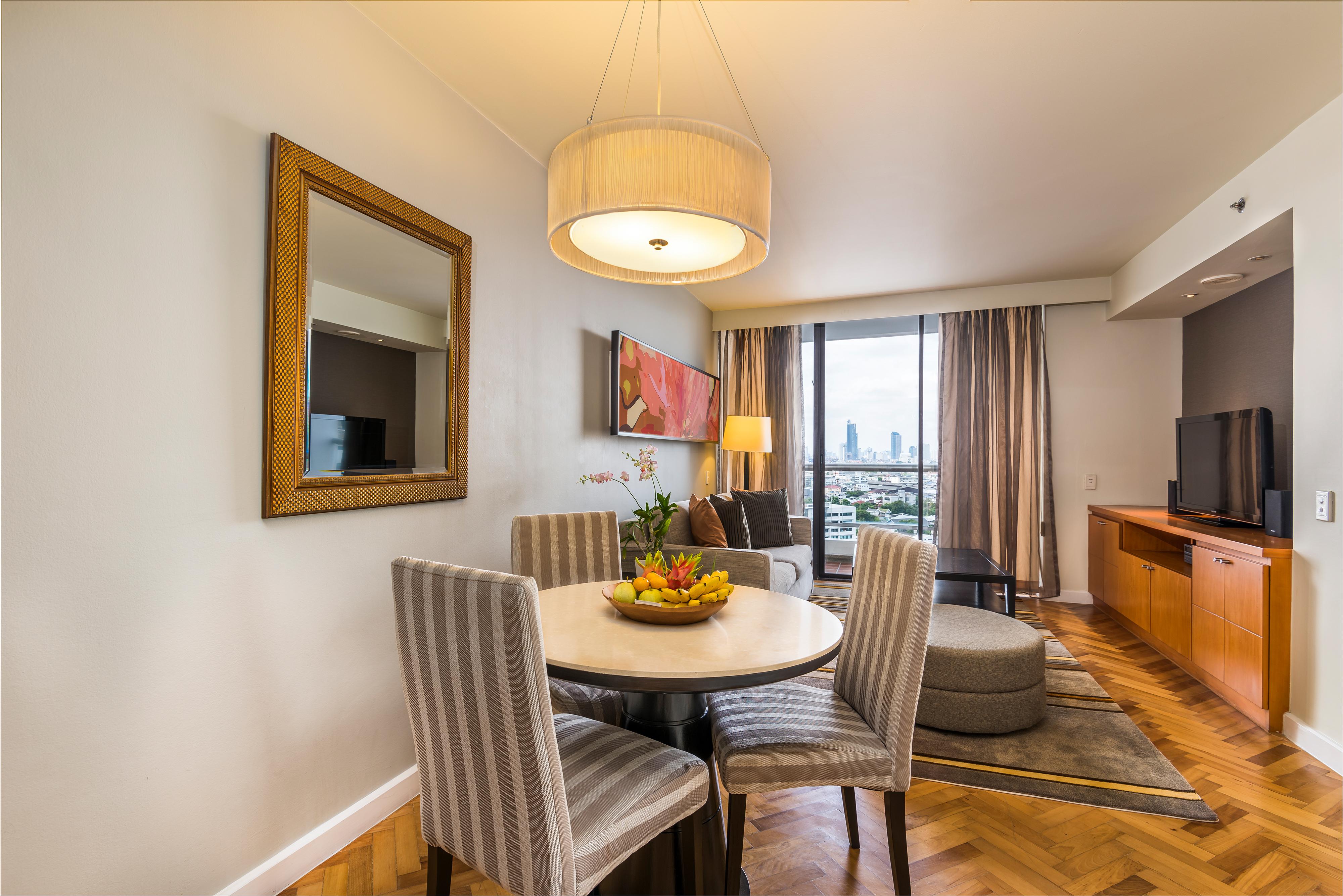 Chatrium Sathon 4*