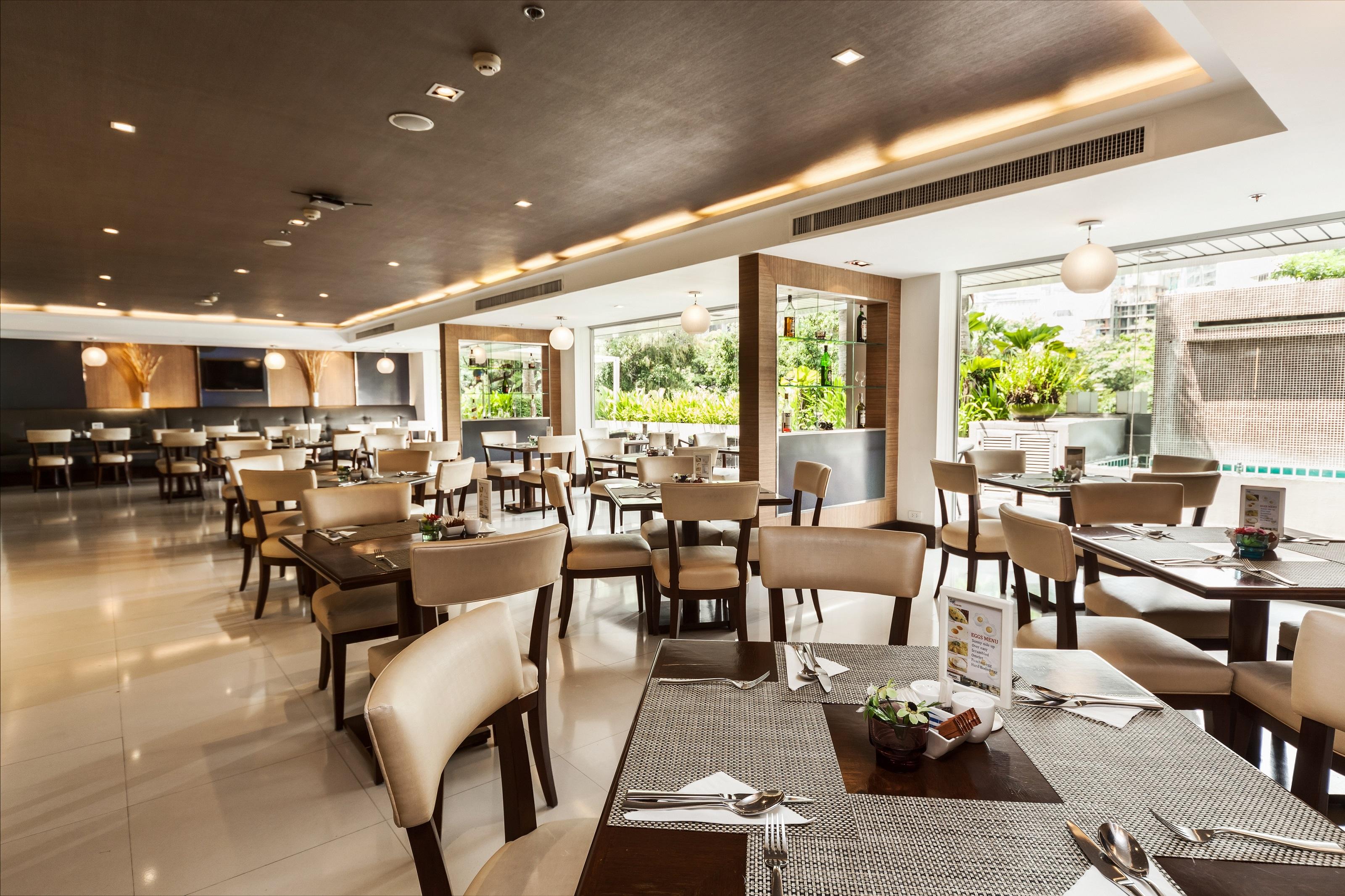 Adelphi Grande Sukhumvit Hotel 4*