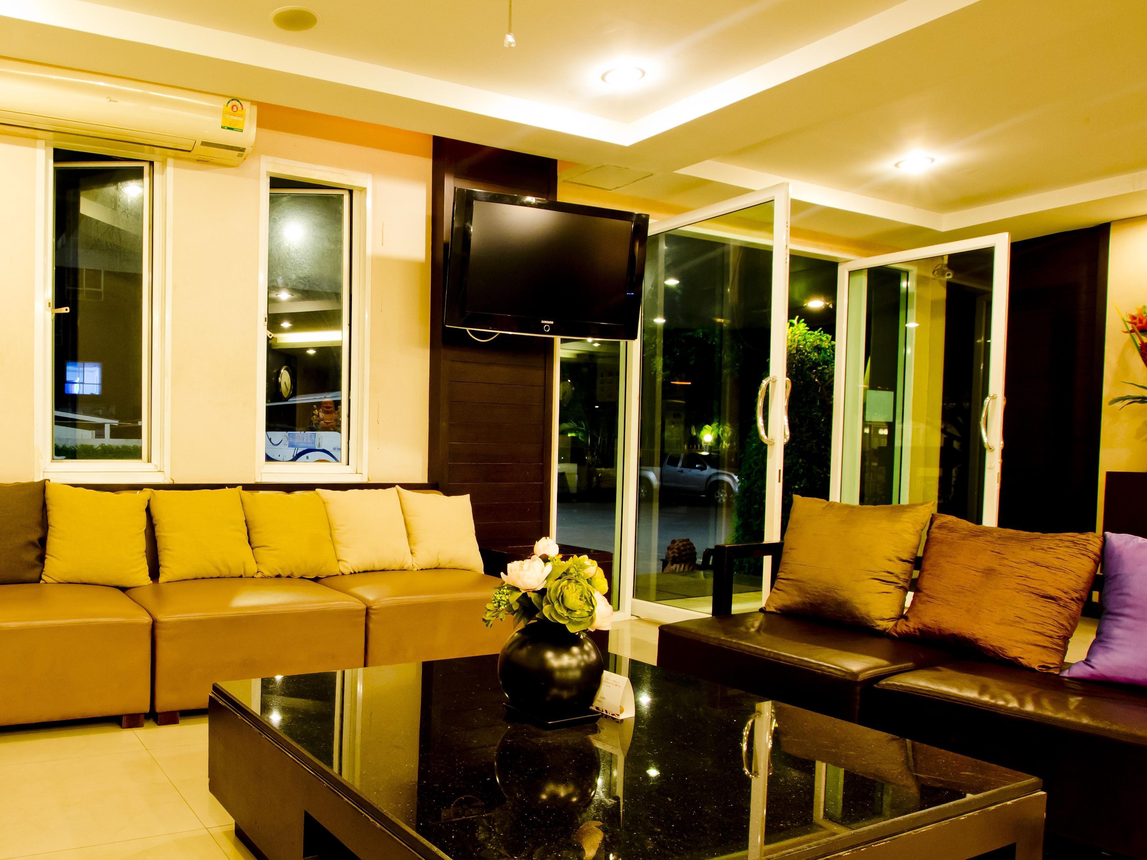 Hotel Sinsuvarn Airport 4*