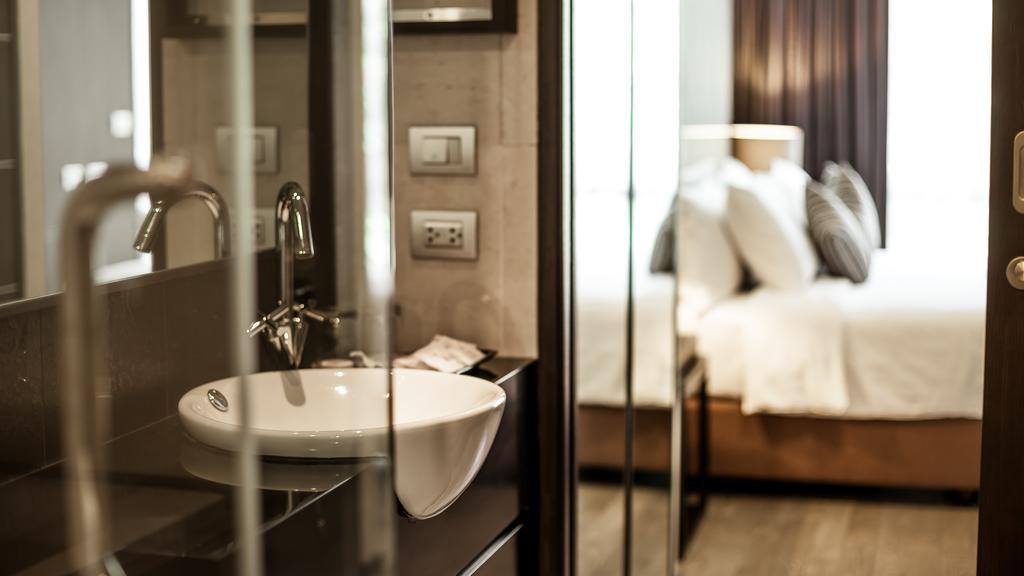 Arcadia Ploenchit By Compass Hospitality Hotel