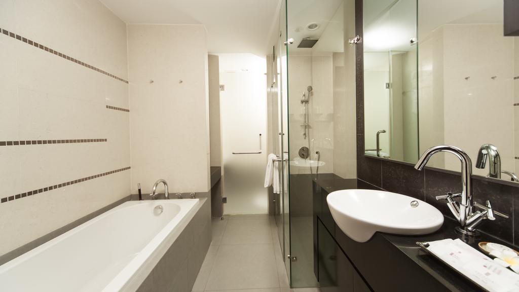 Hotel Arcadia Ploenchit By Compass Hospitality Bangkok