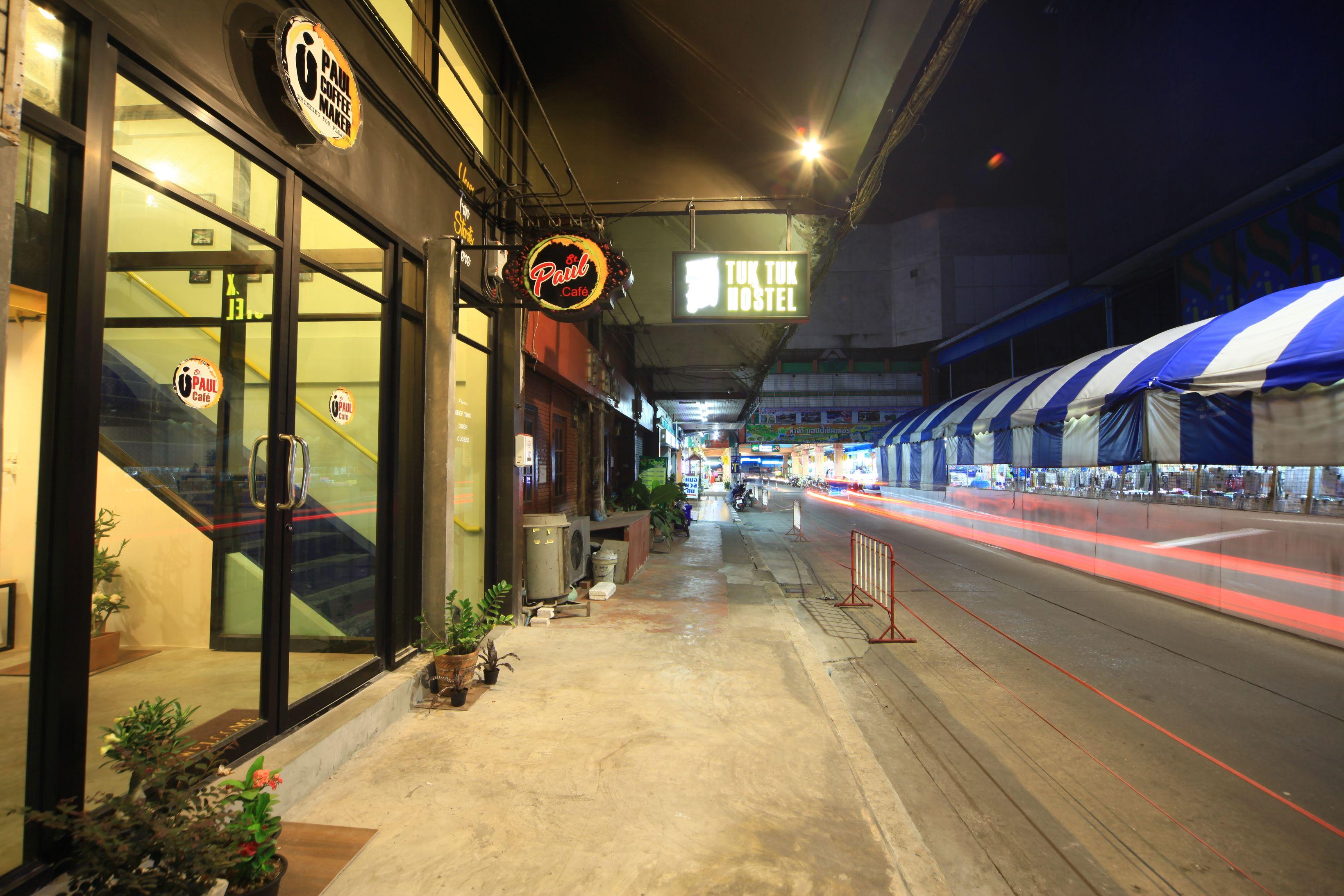 Tuk Tuk Hotel