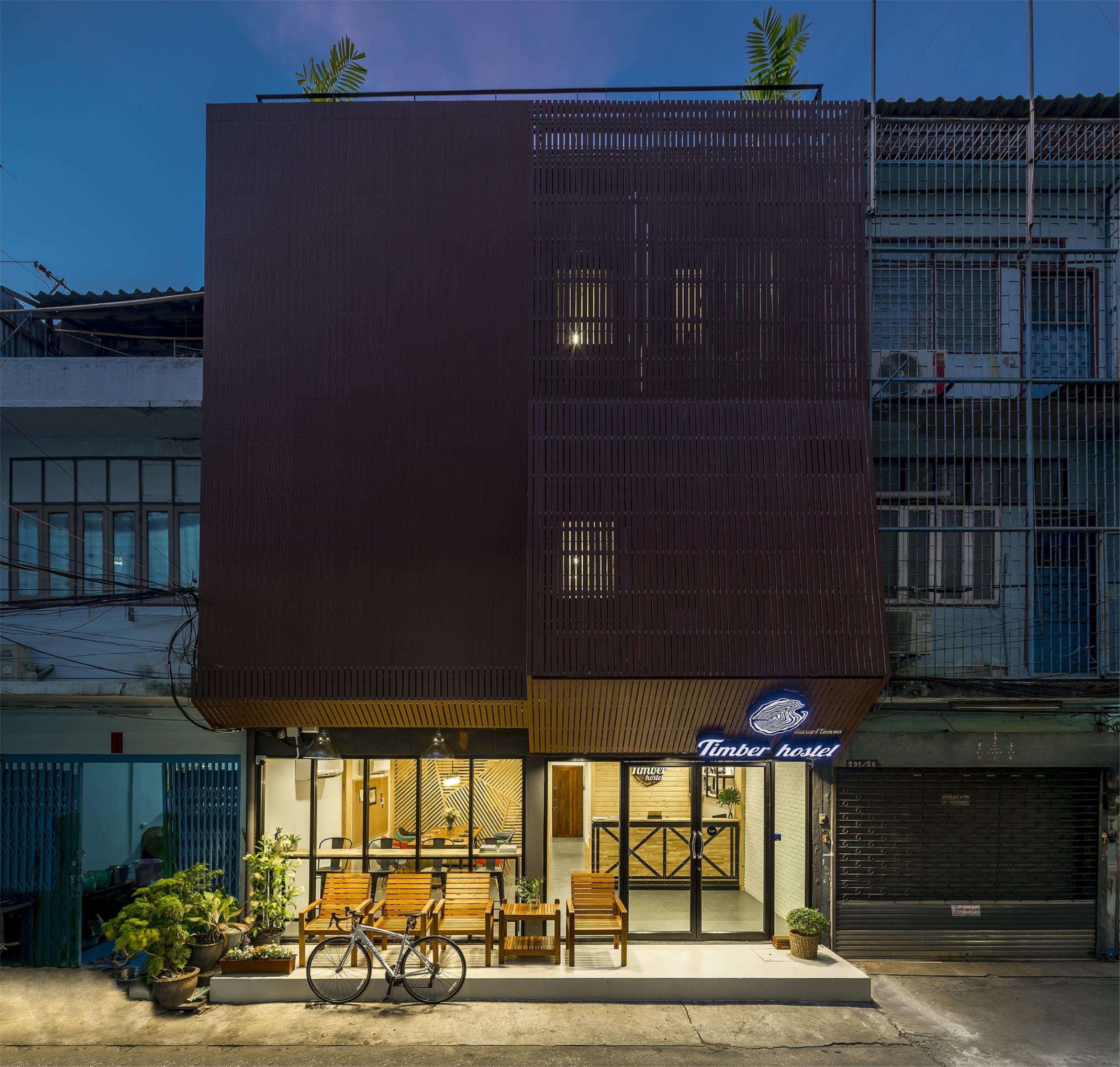Hostel Timber *