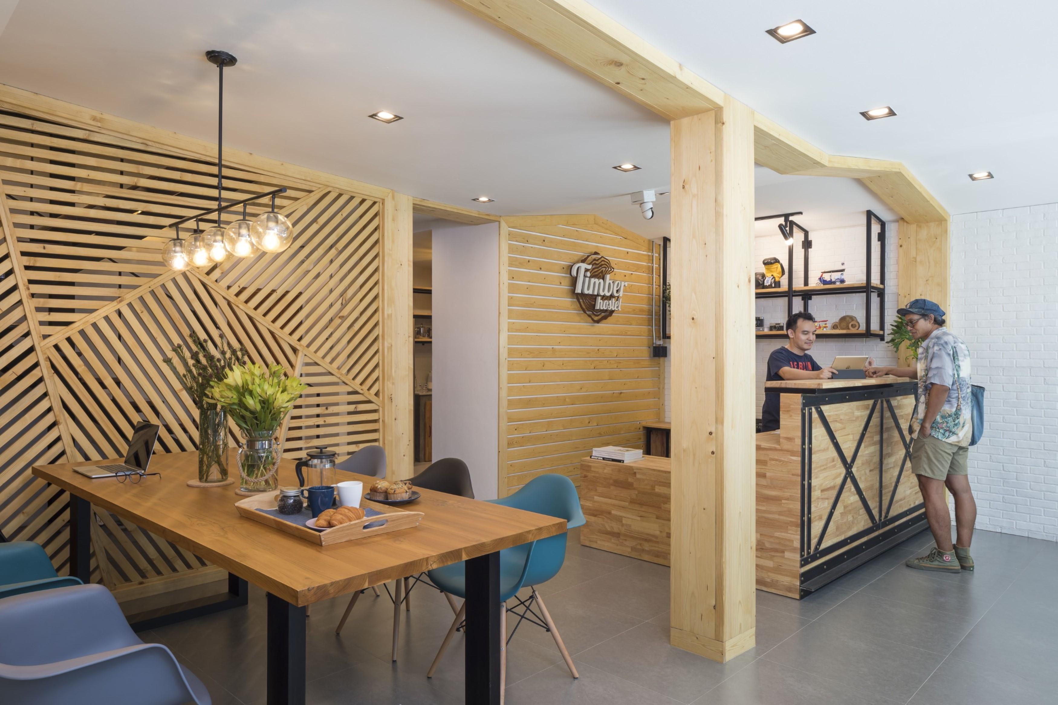 Hostel Timber *