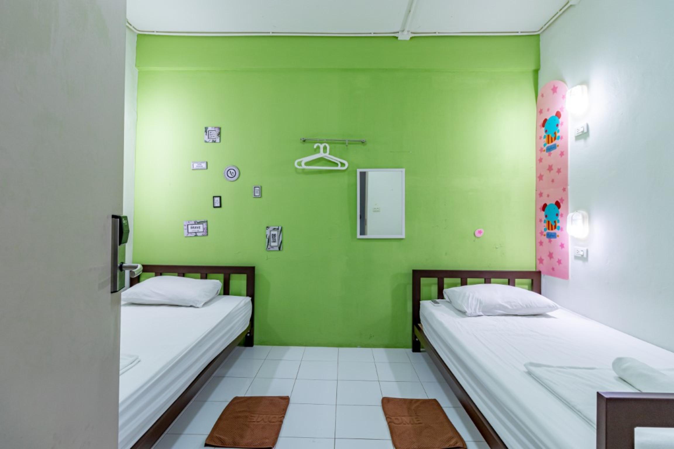 Sleep Dee Hostel Bangkok
