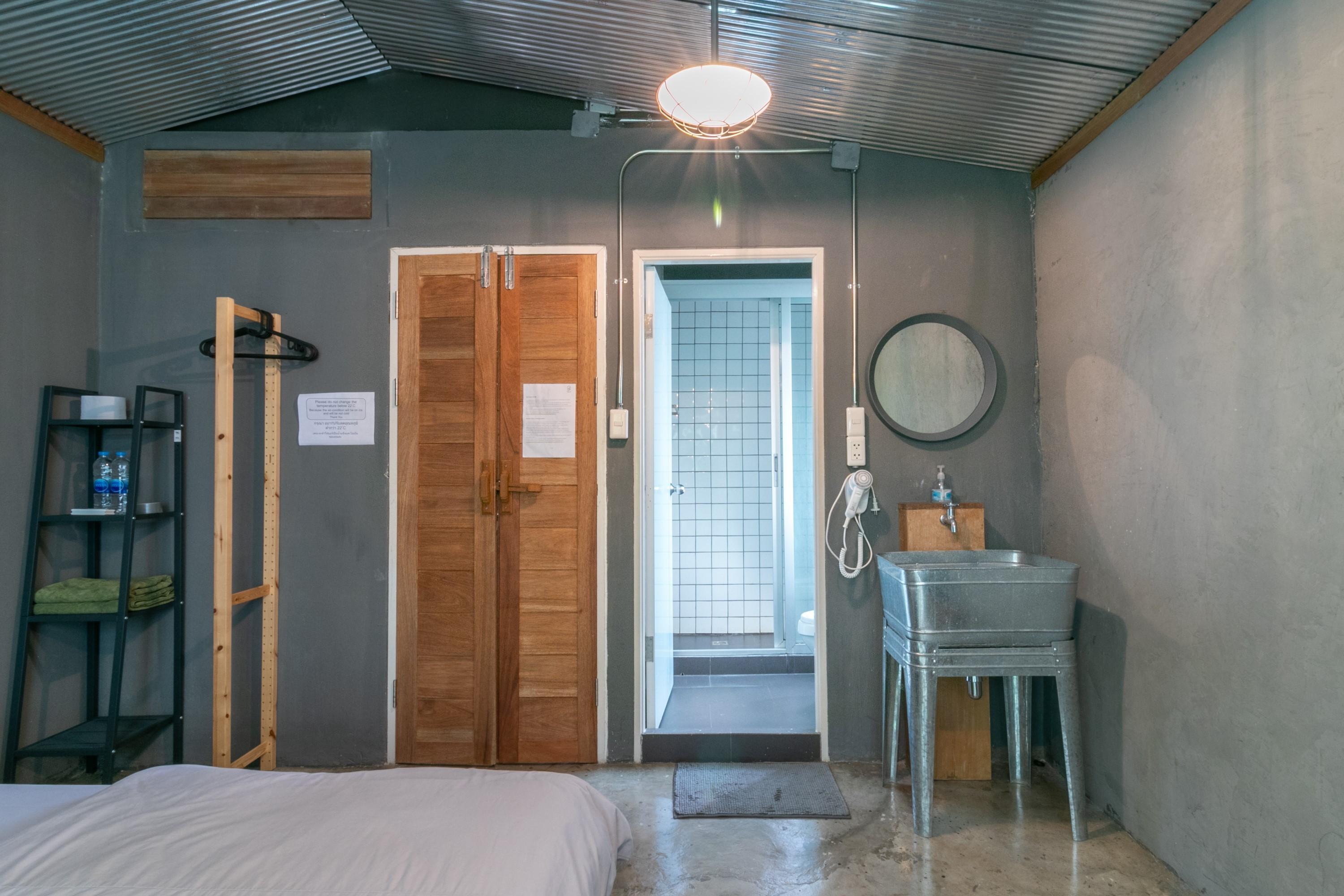Hostel Zhelter'bkk *