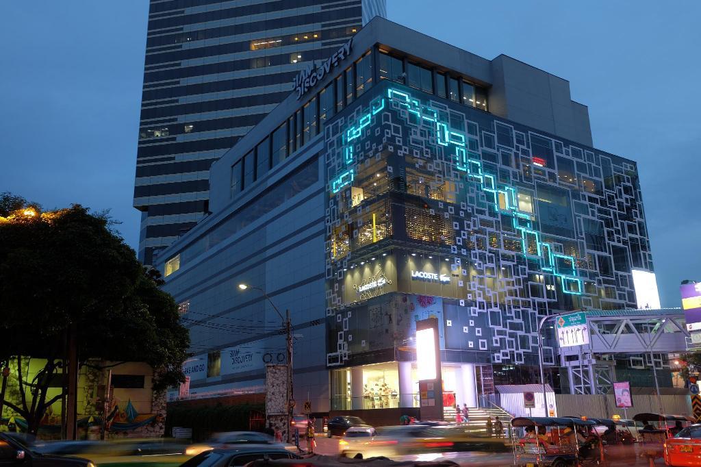 Syama Nana Hotel