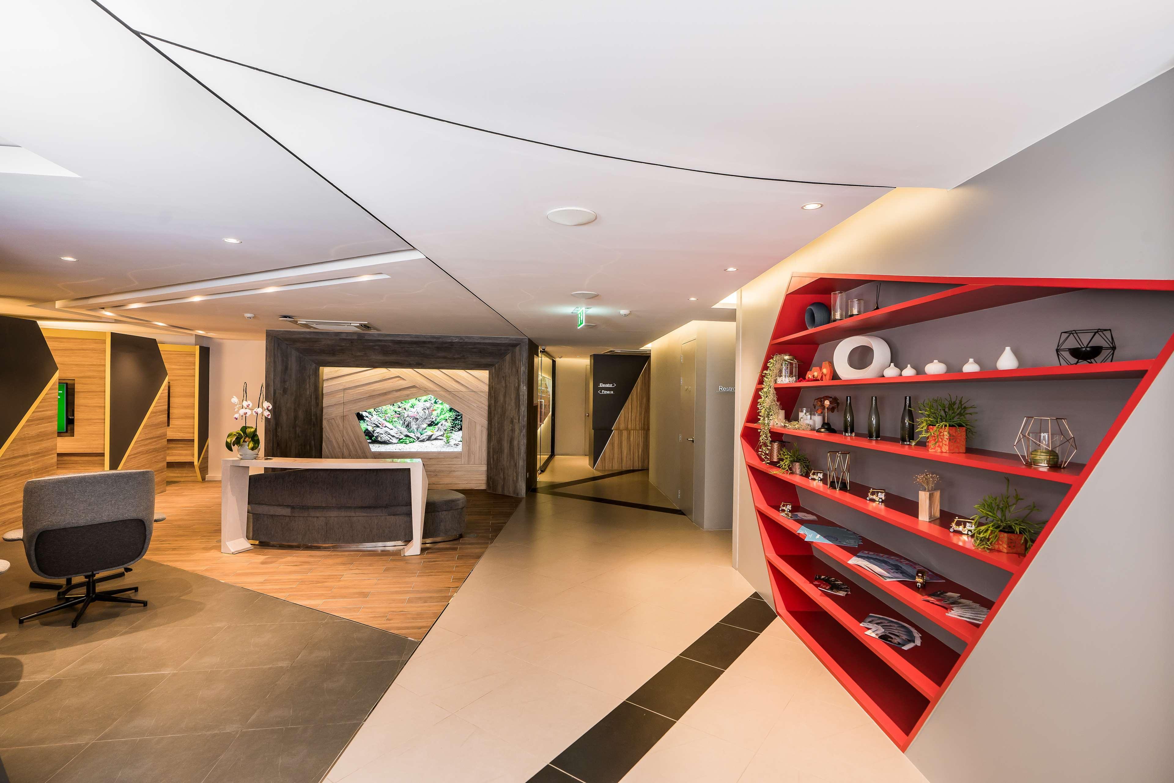 Vib Western Sanam Pao 3* Bangkok