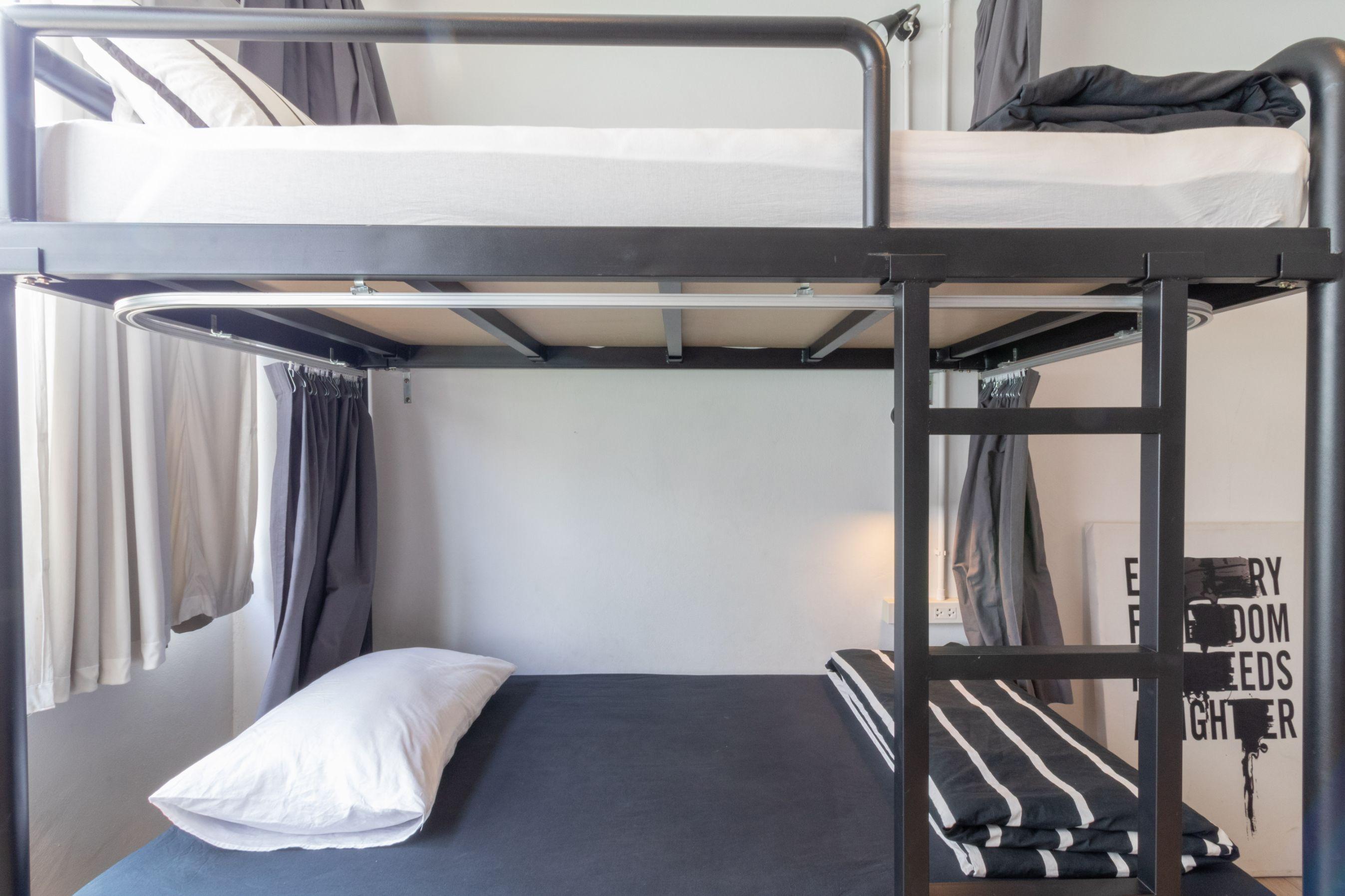 Hostel Beige Poshtels + Netflix