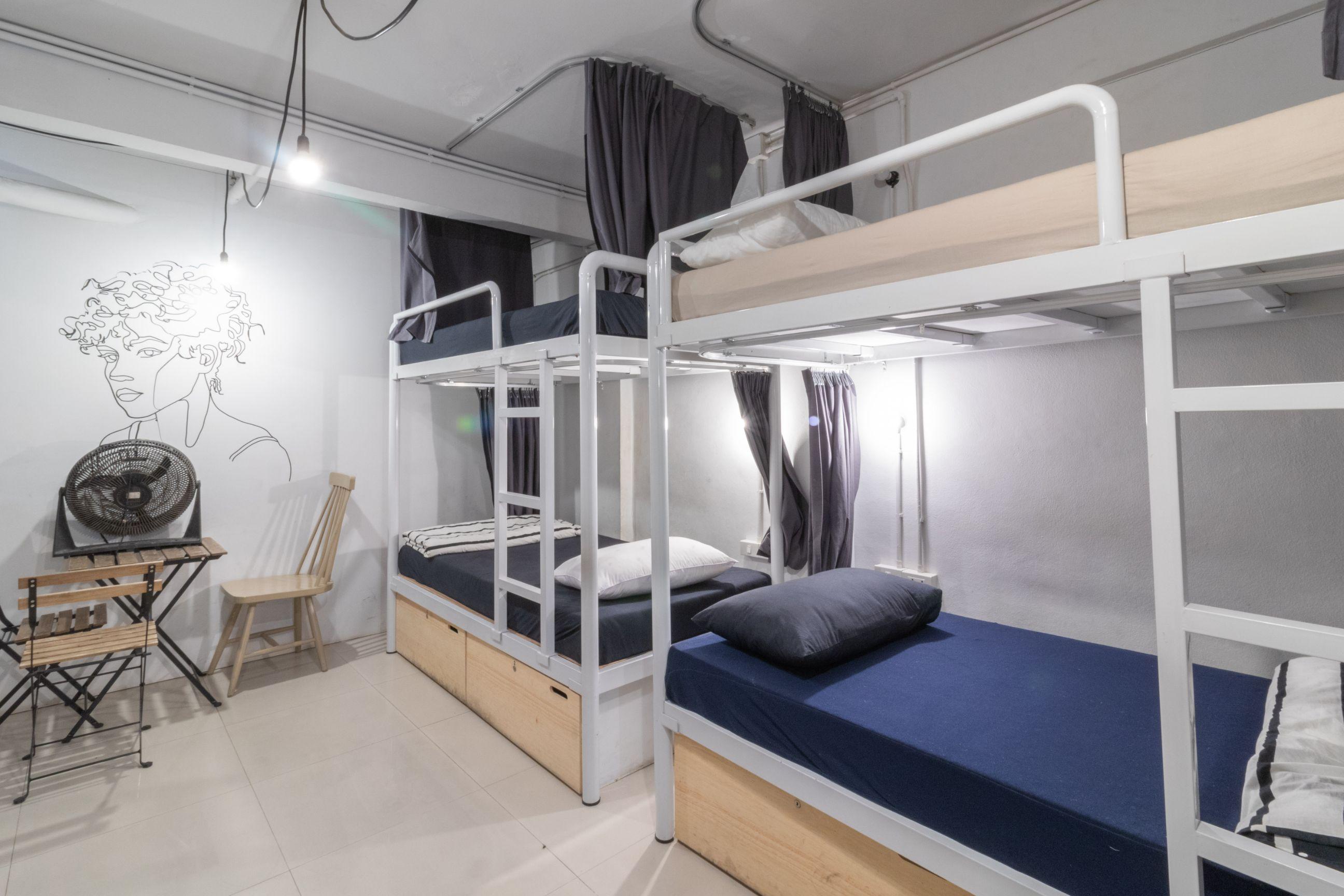 Hostel Beige Poshtels + Netflix