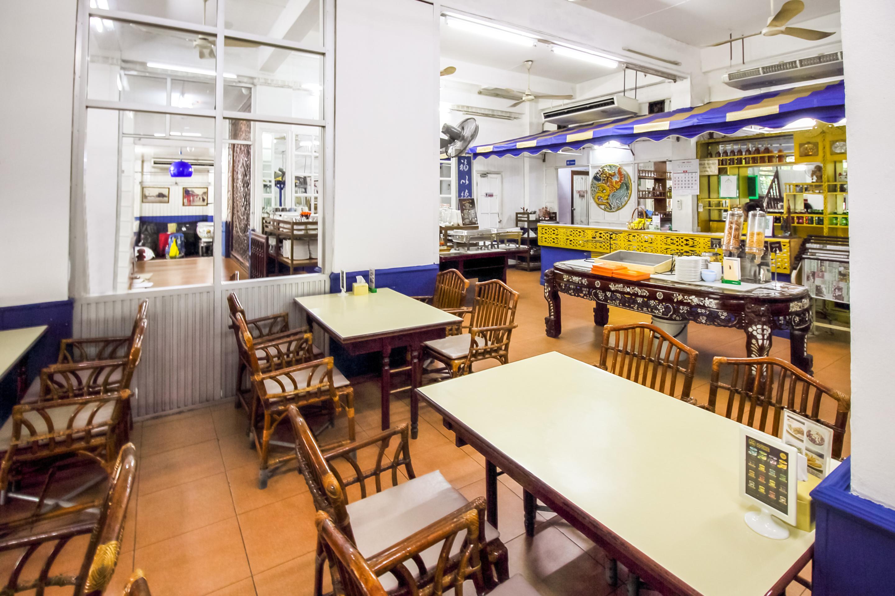 Hotel The Krungkasem Srikrung 3*