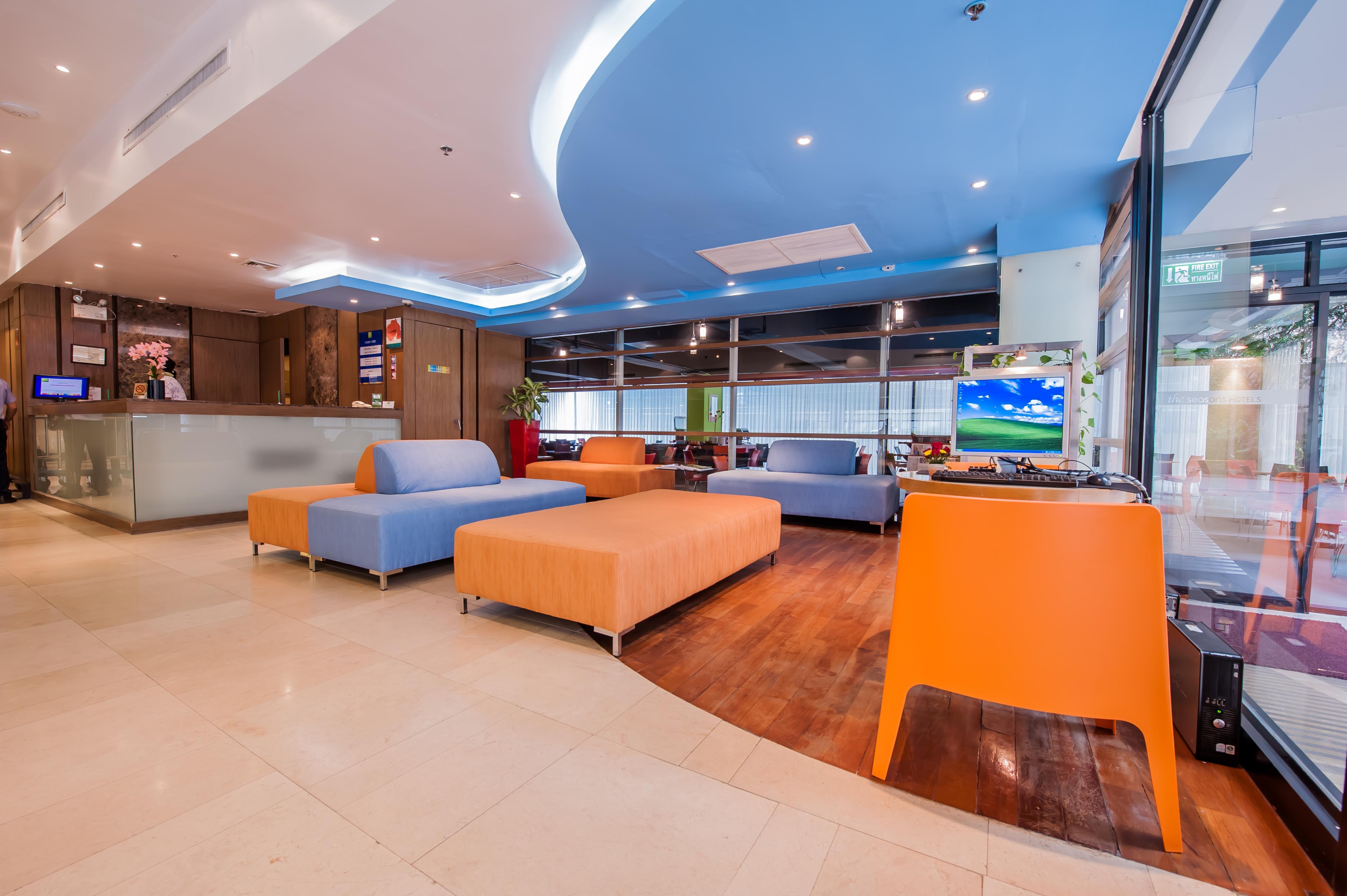 Hotel The Seasons Huamark