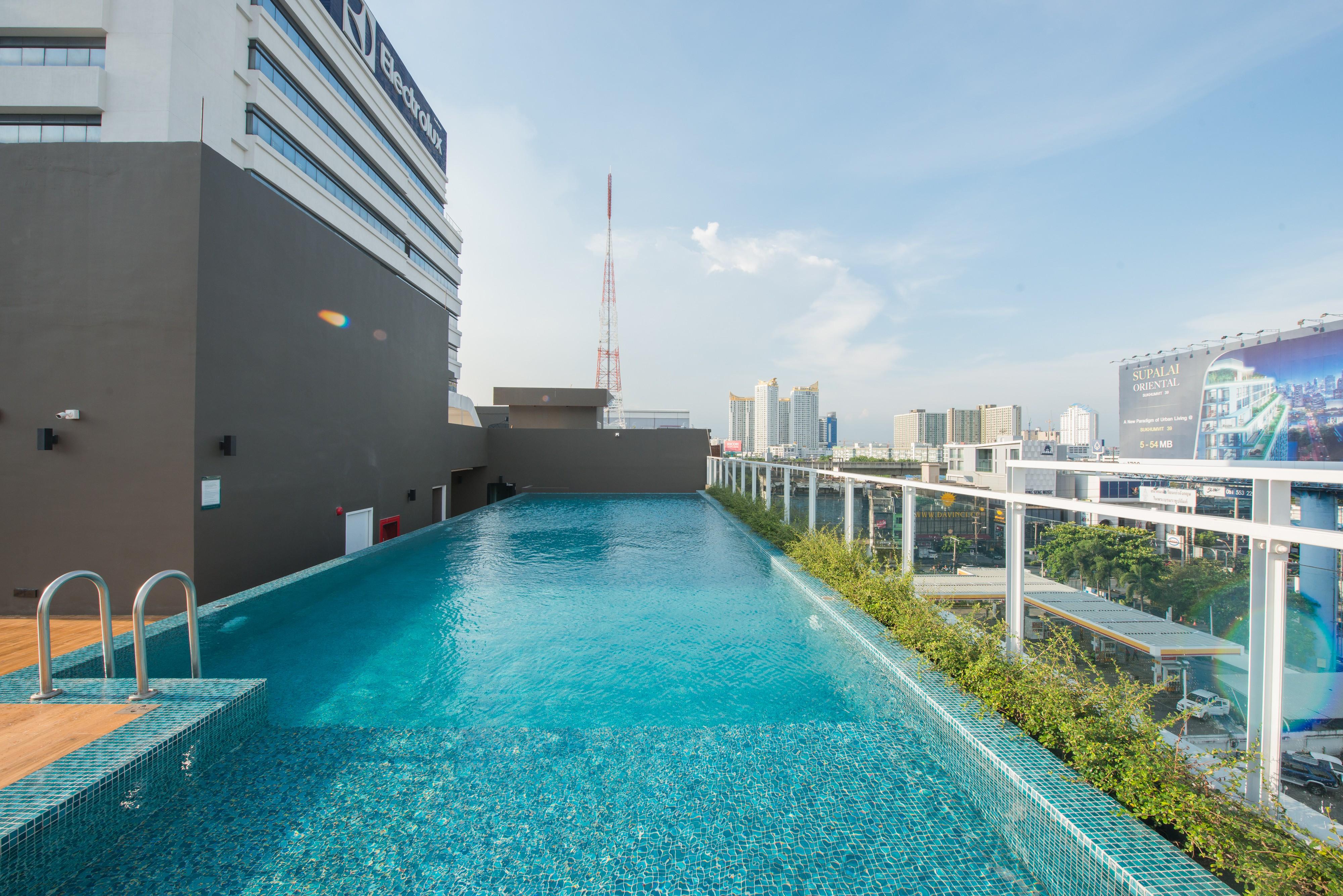Maven Stylish Hotel 4*