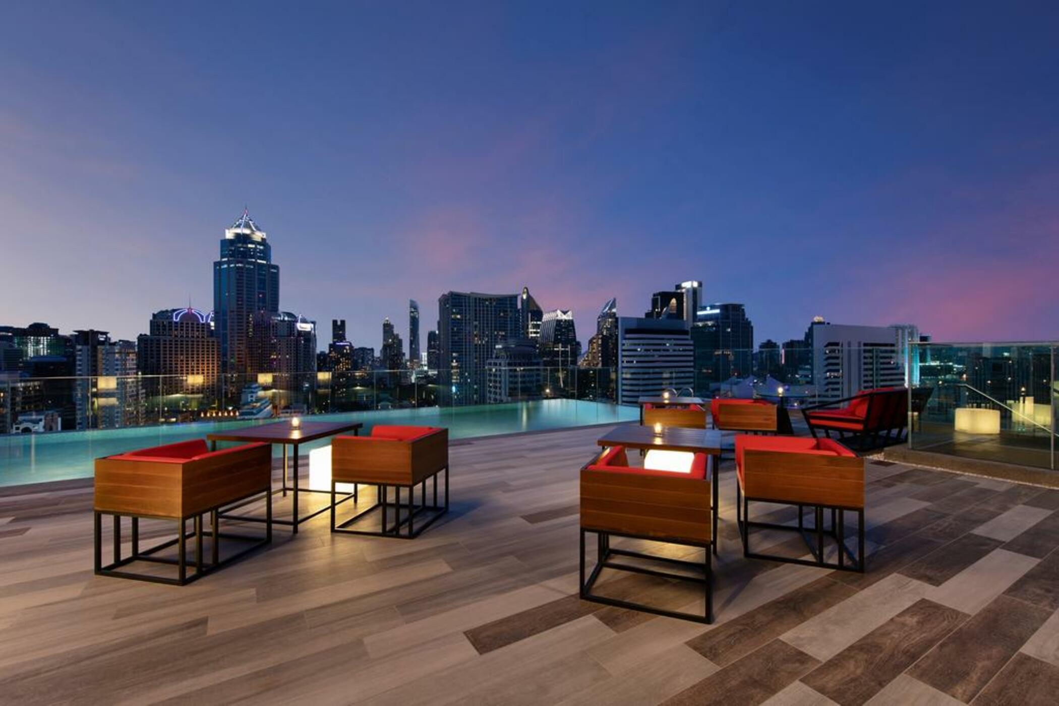 Novotel Sukhumvit 4 Hotel 4*