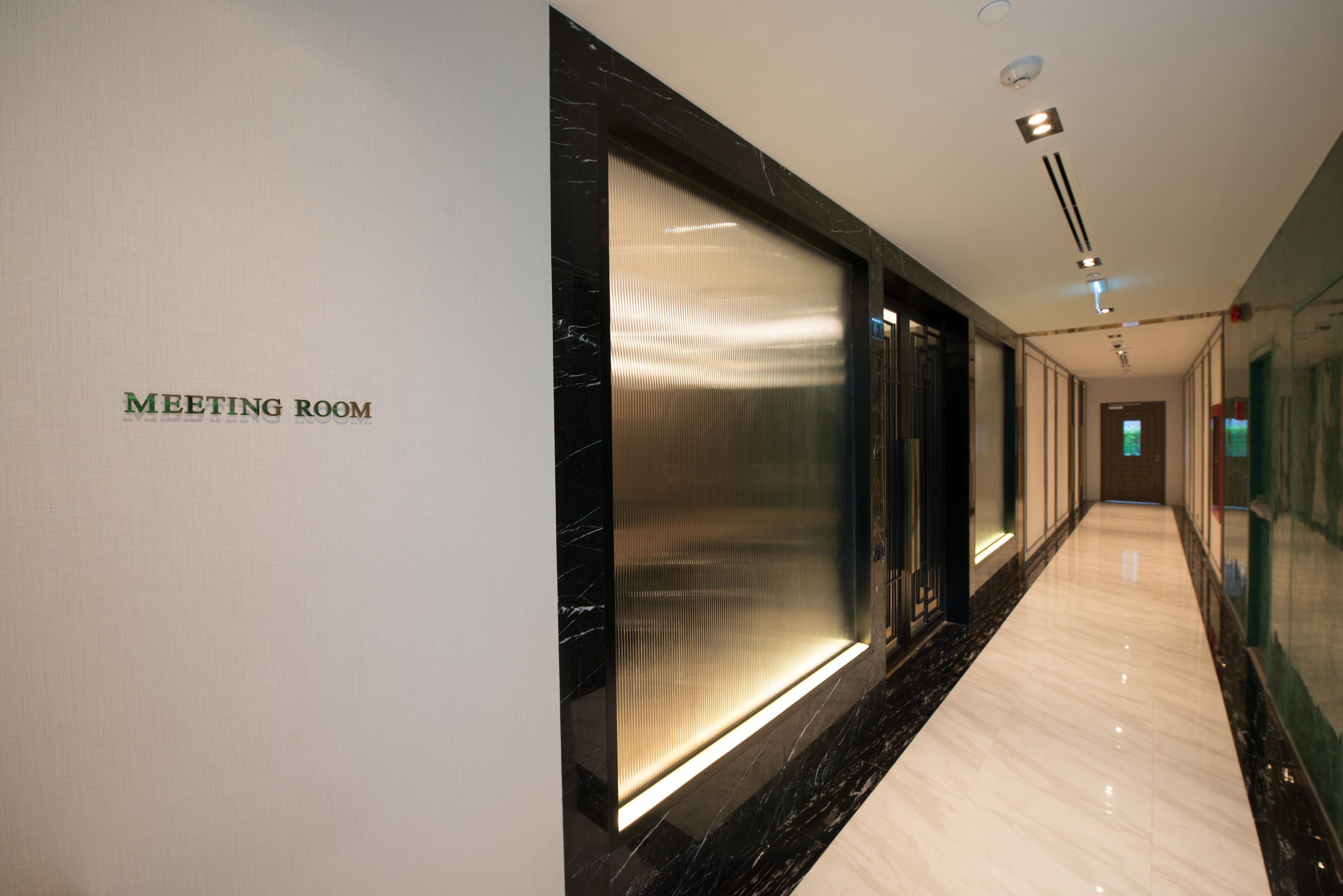 Maven Stylish Hotel Bangkok
